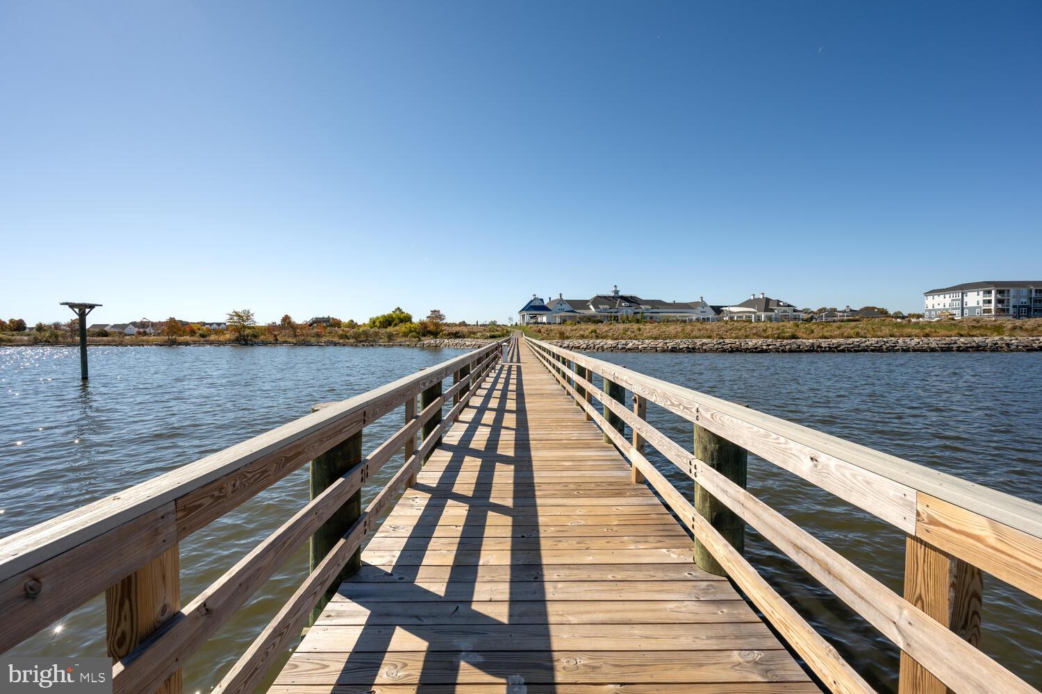 FOUR SEASONS AT KENT ISLAND - Residential
