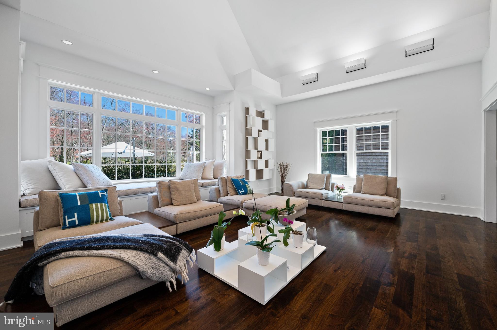 BRYN MAWR - Residential
