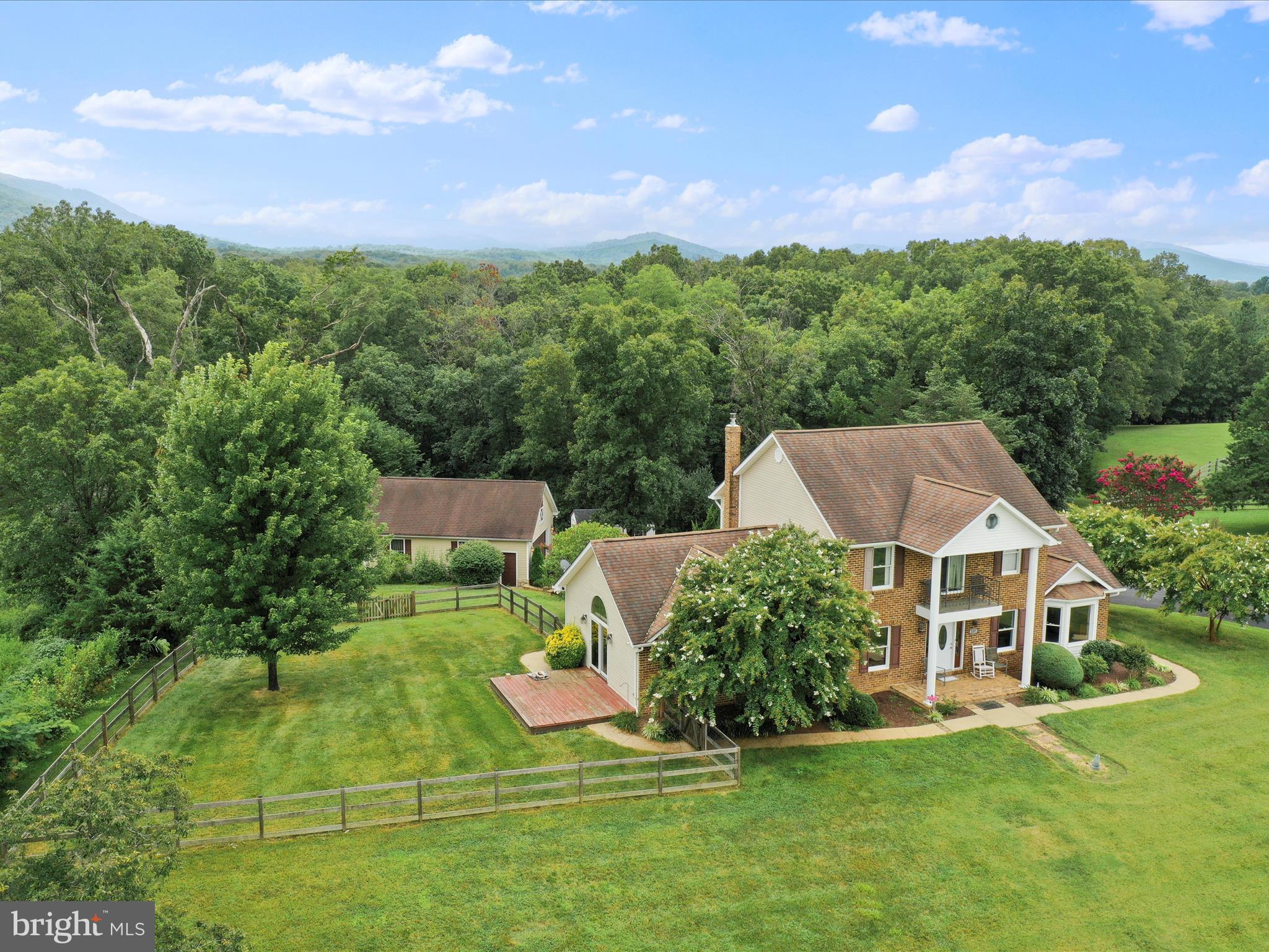 TAYLOR - Residential