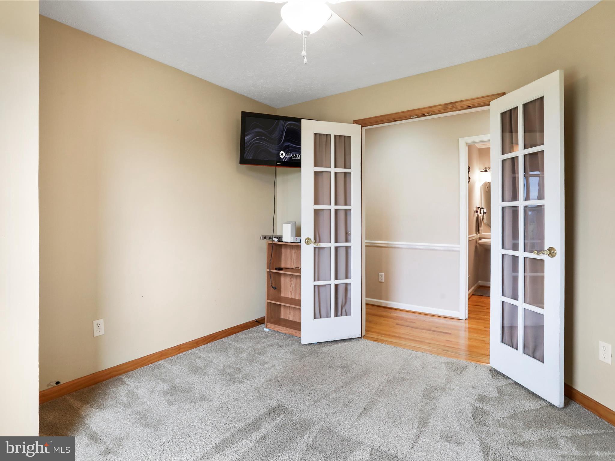 TAYLOR - Residential