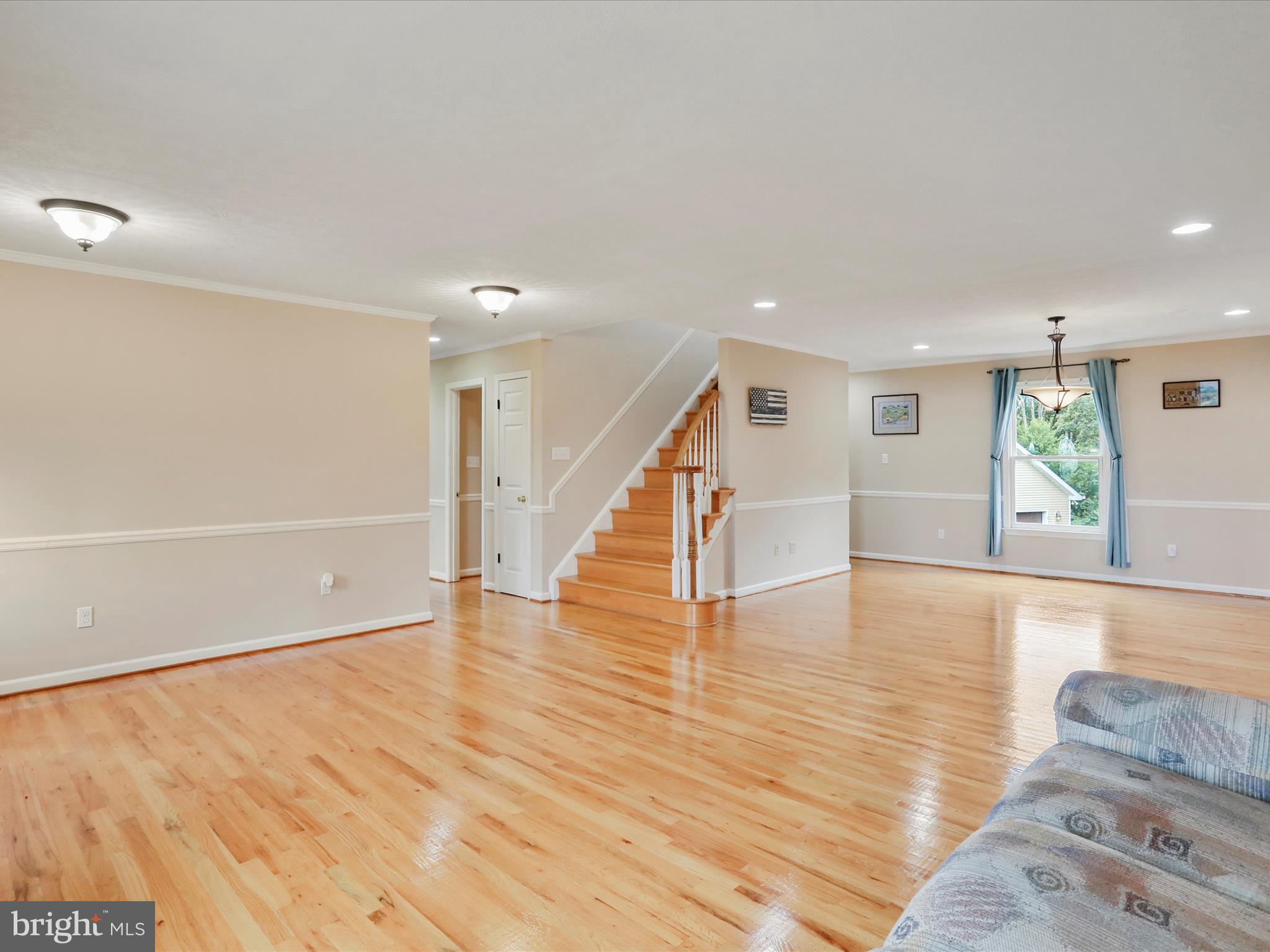 TAYLOR - Residential