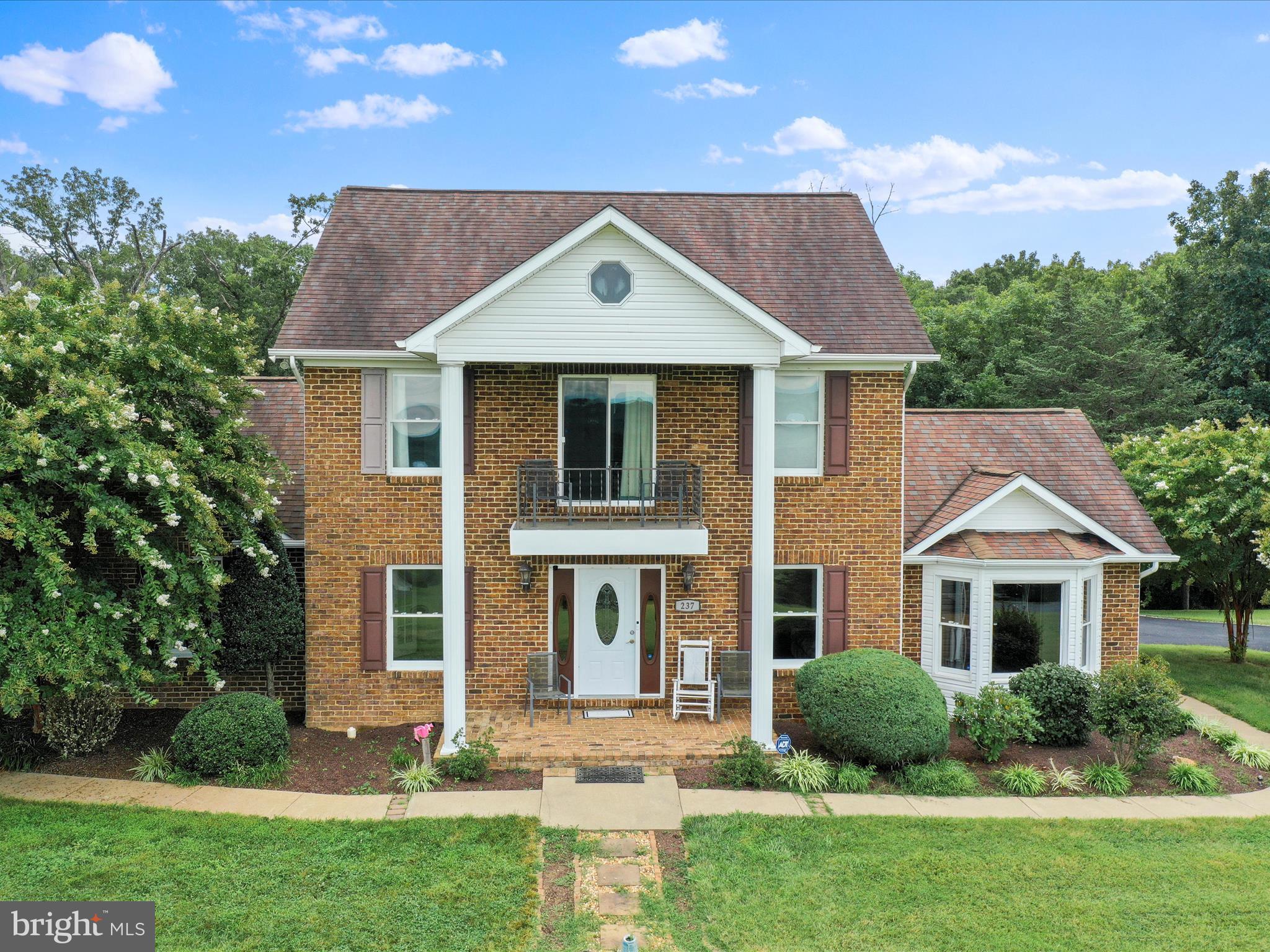 TAYLOR - Residential