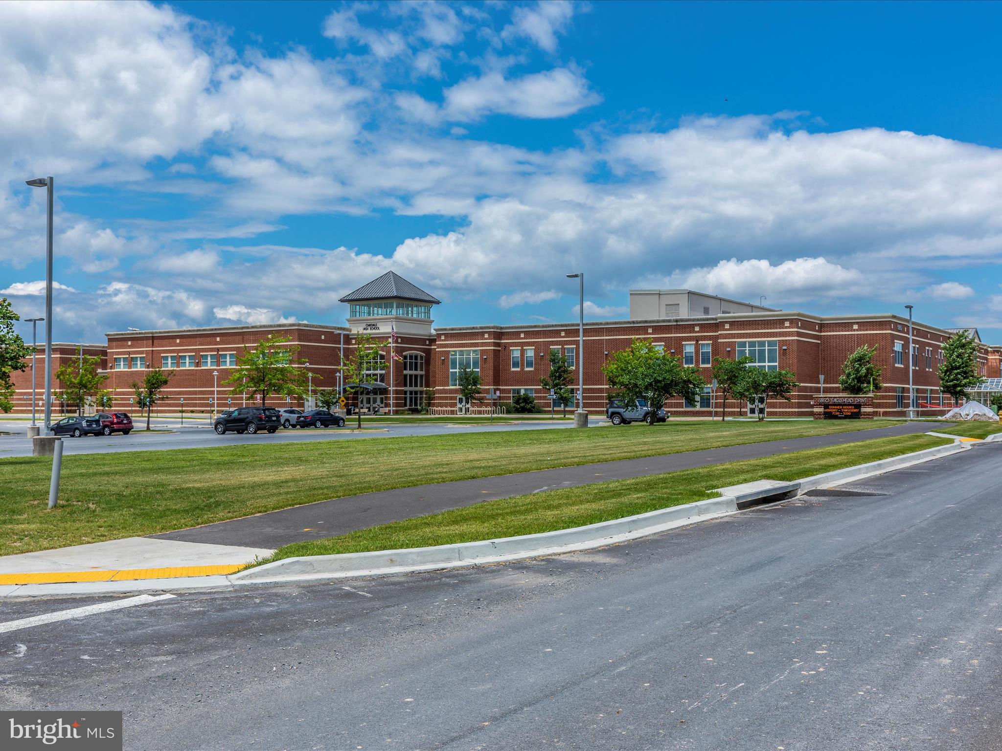 OAKDALE VILLAGE - Residential Lease