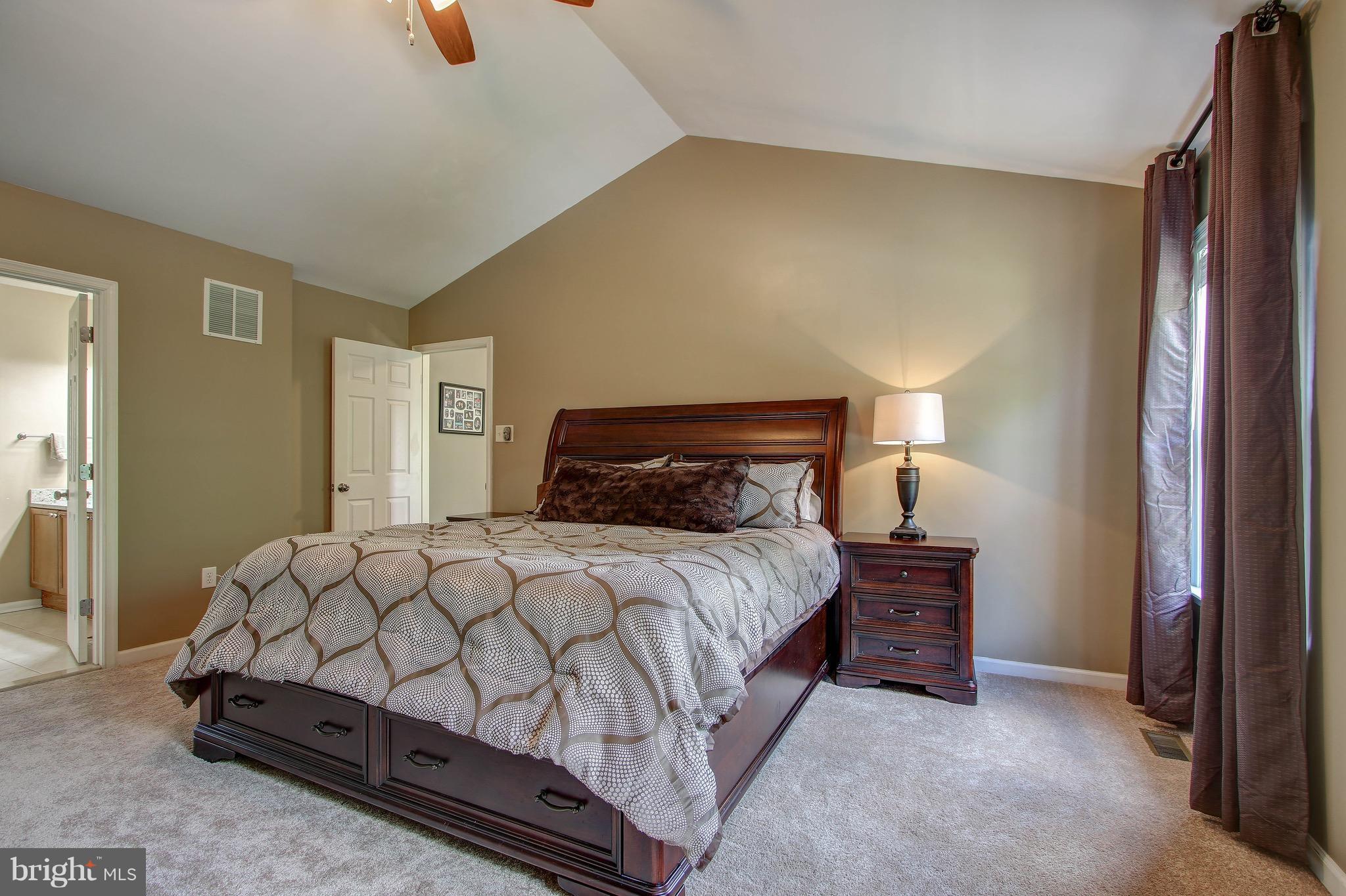 THE MEADOWS - Residential