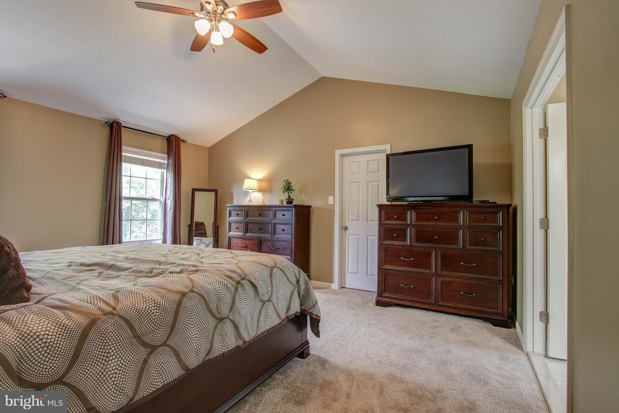 THE MEADOWS - Residential