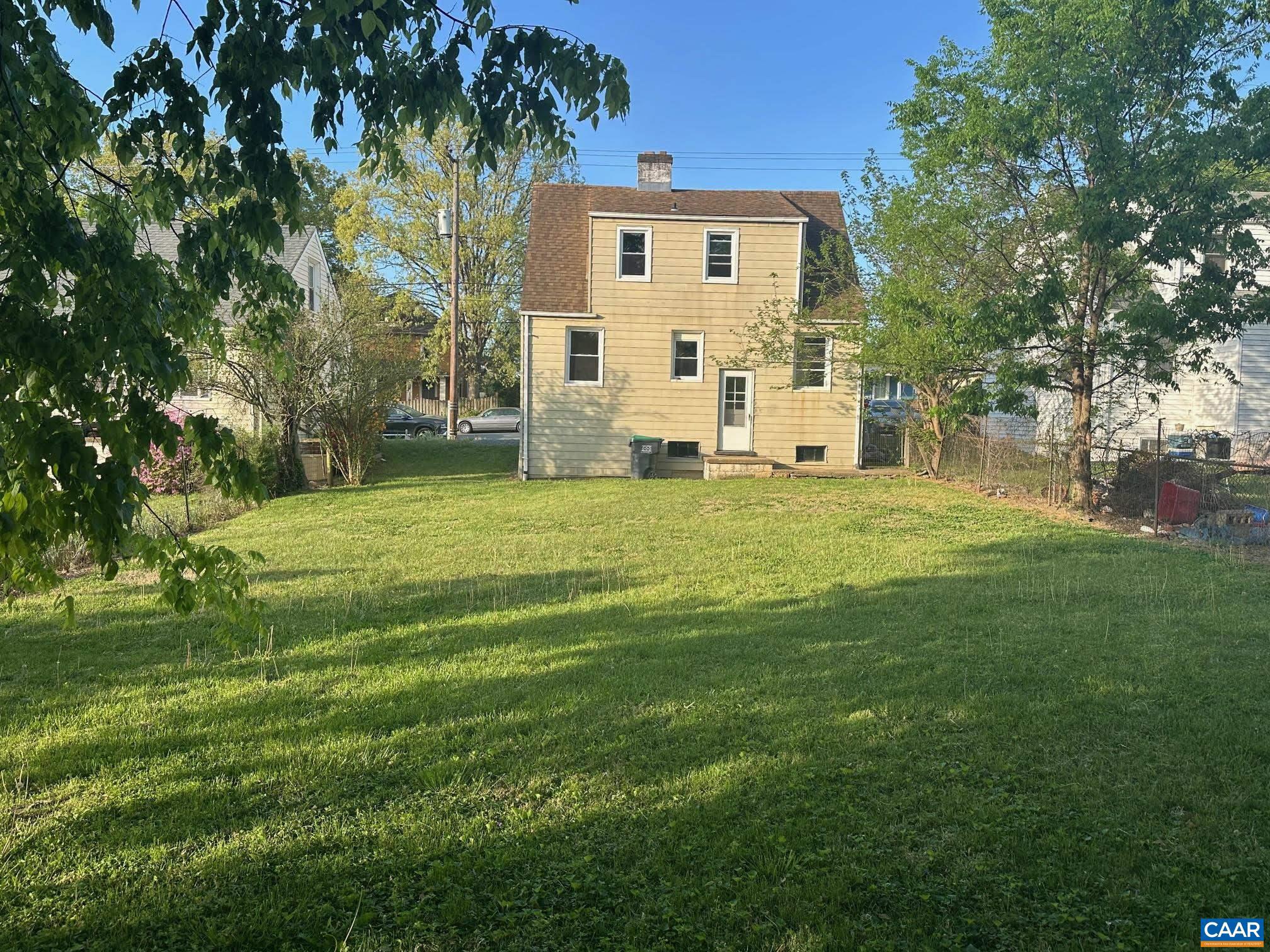BELMONT - Residential