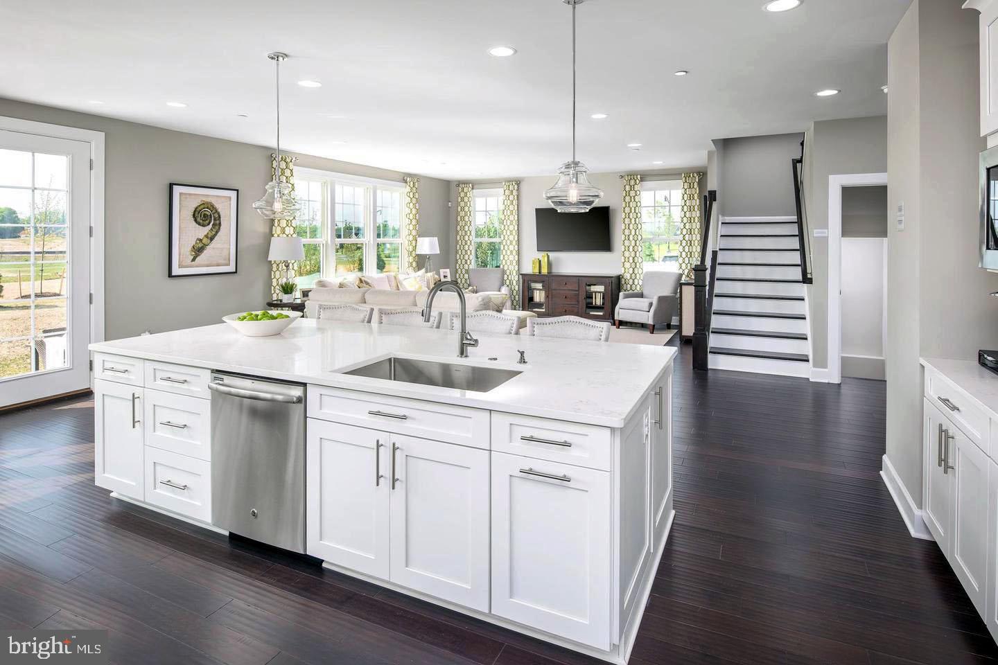 TWO RIVERS - Residential