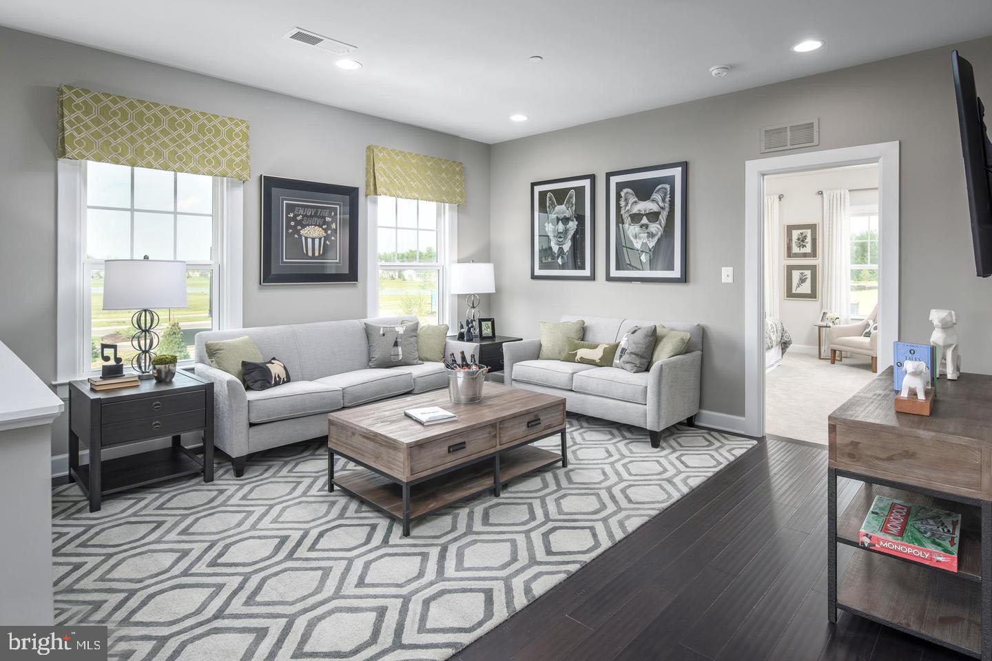 TWO RIVERS - Residential