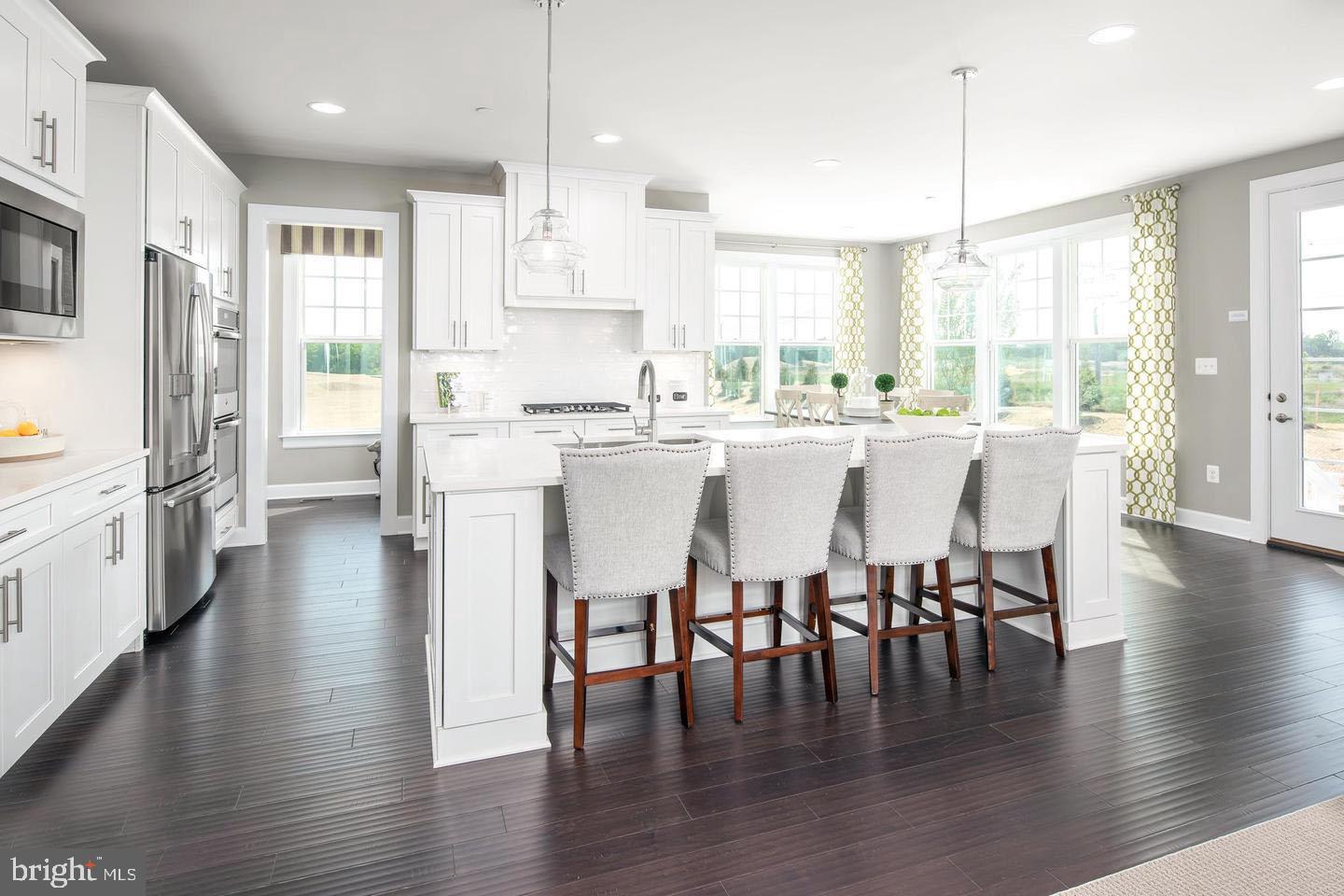 TWO RIVERS - Residential