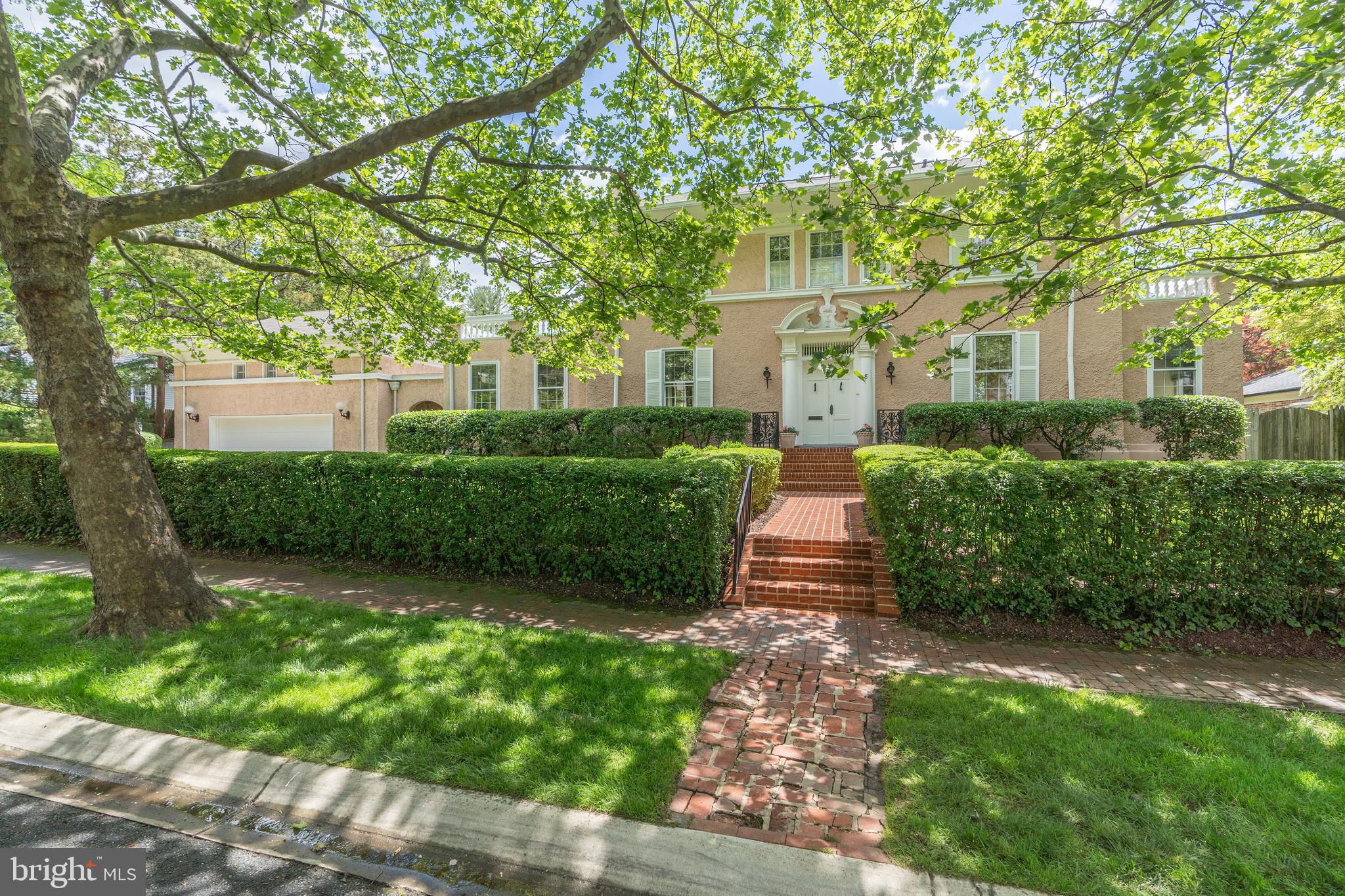 CHEVY CHASE VILLAGE - Residential