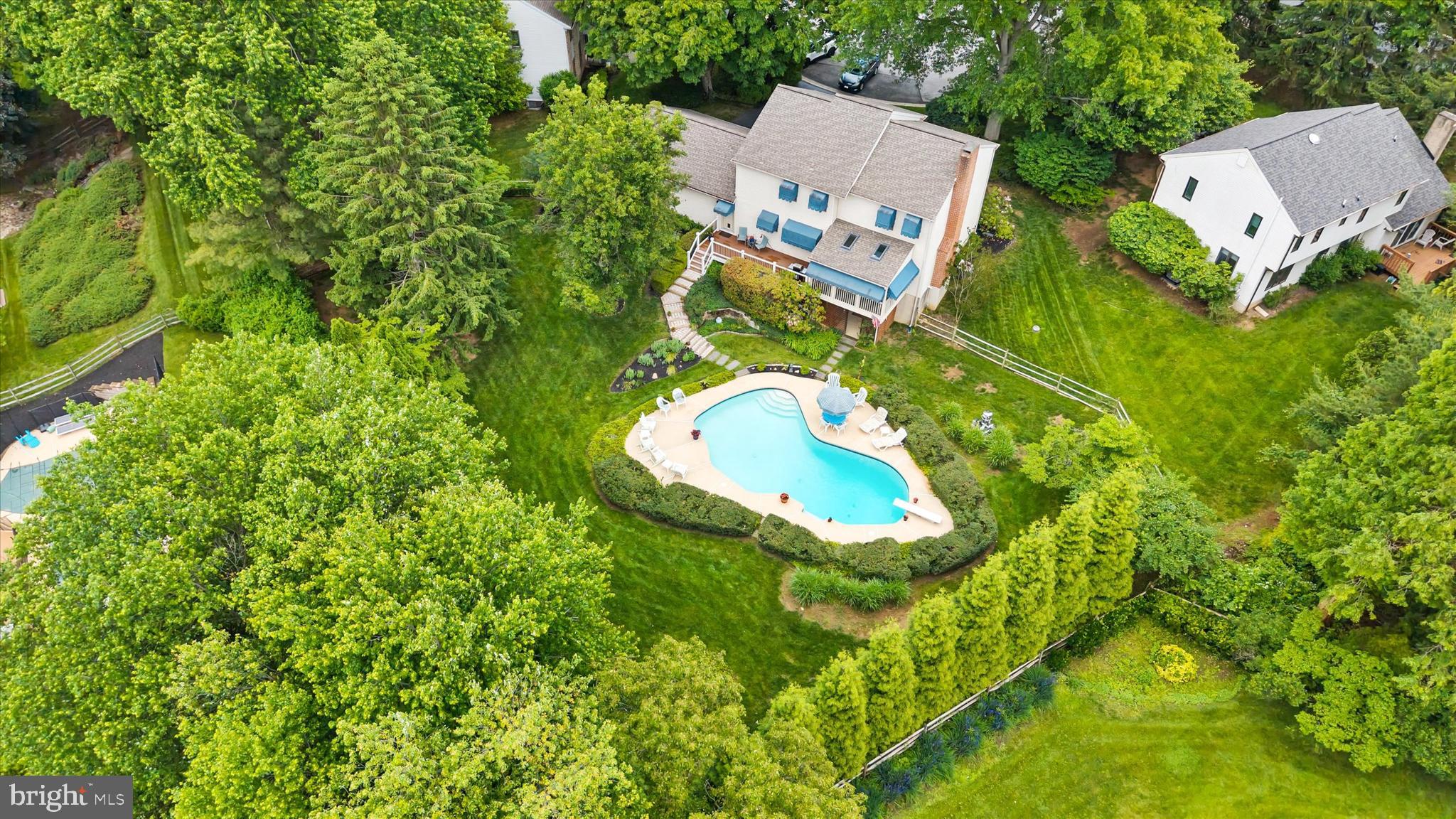 LIMESTONE HILLS - Residential