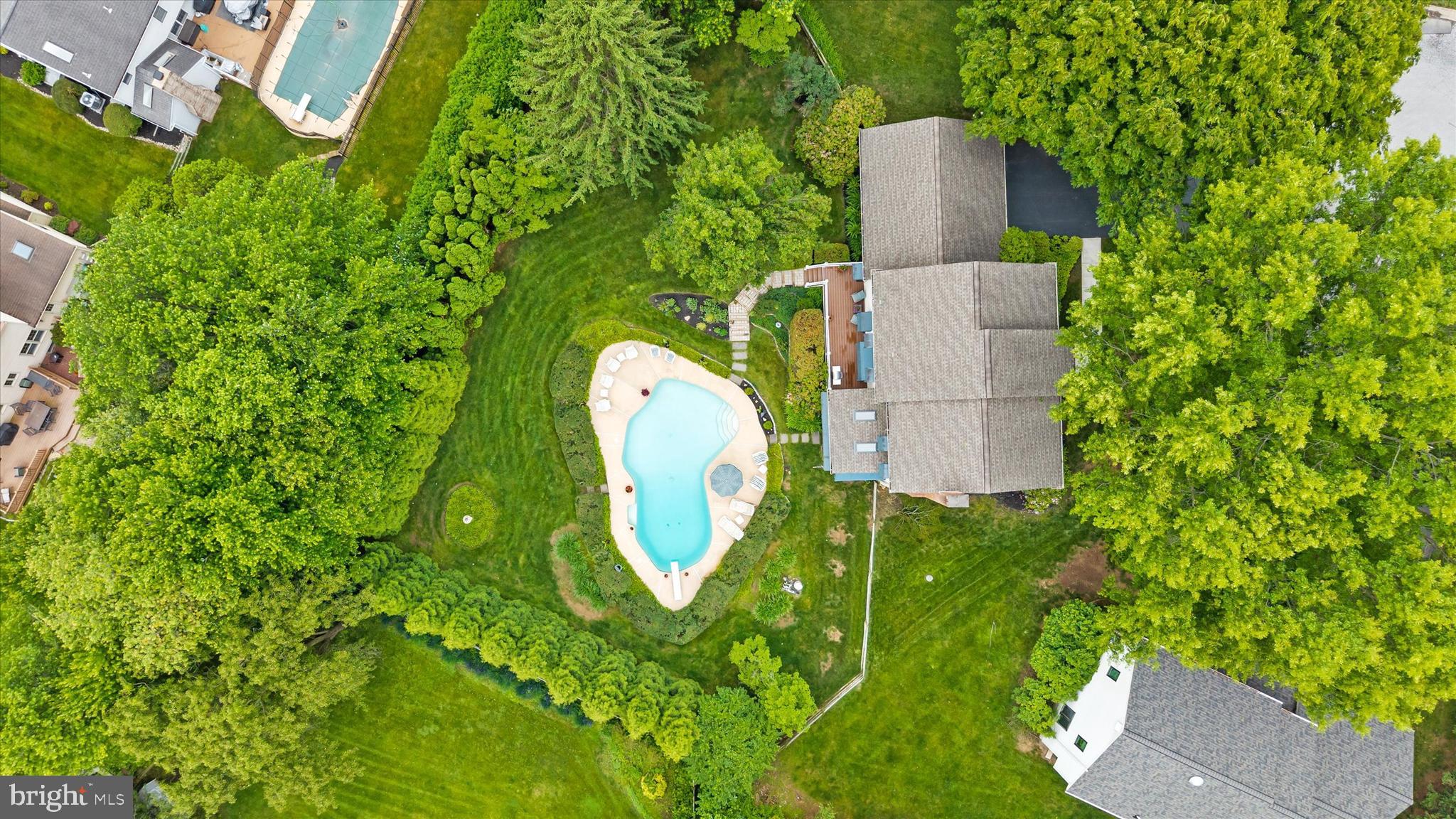 LIMESTONE HILLS - Residential