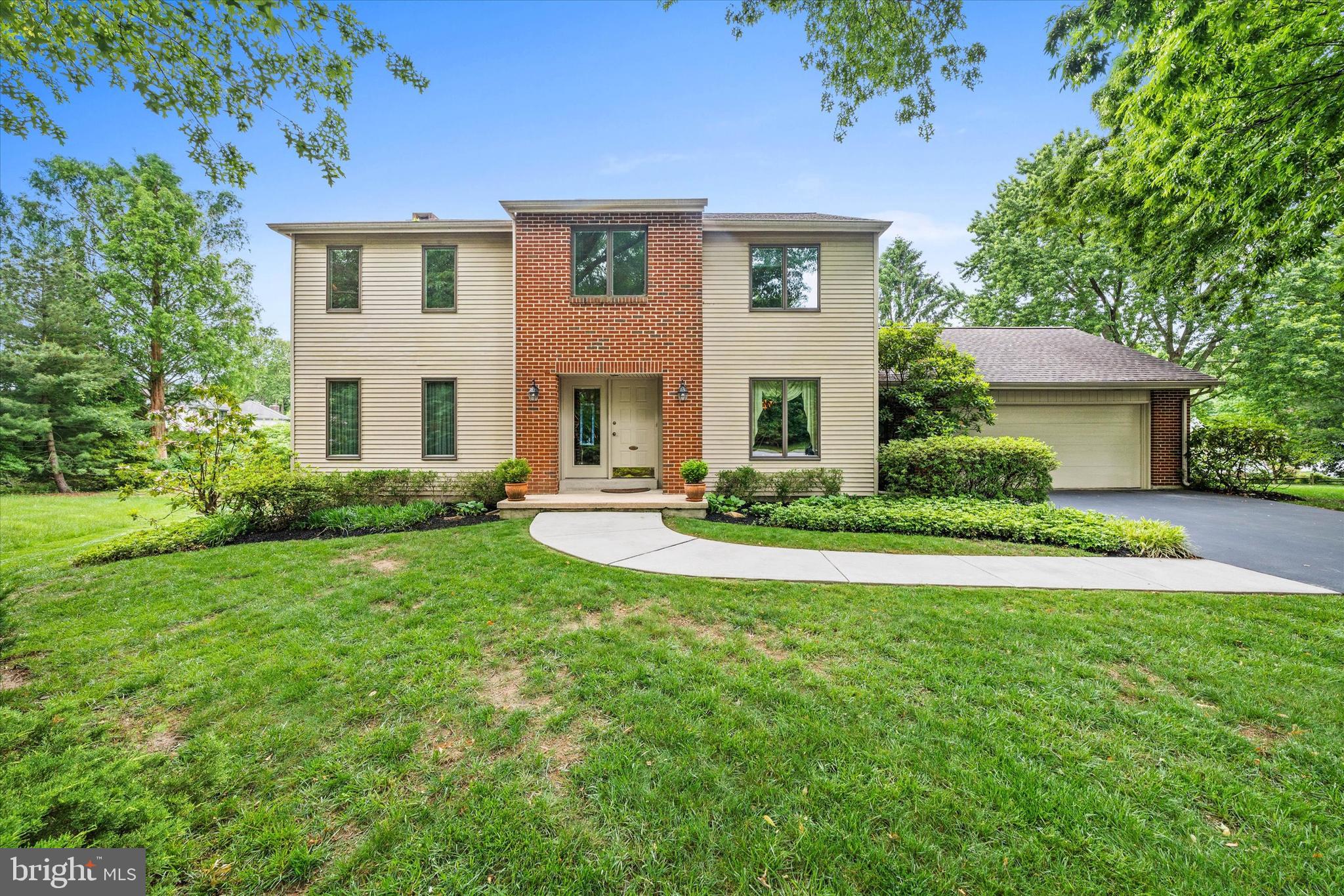 LIMESTONE HILLS - Residential