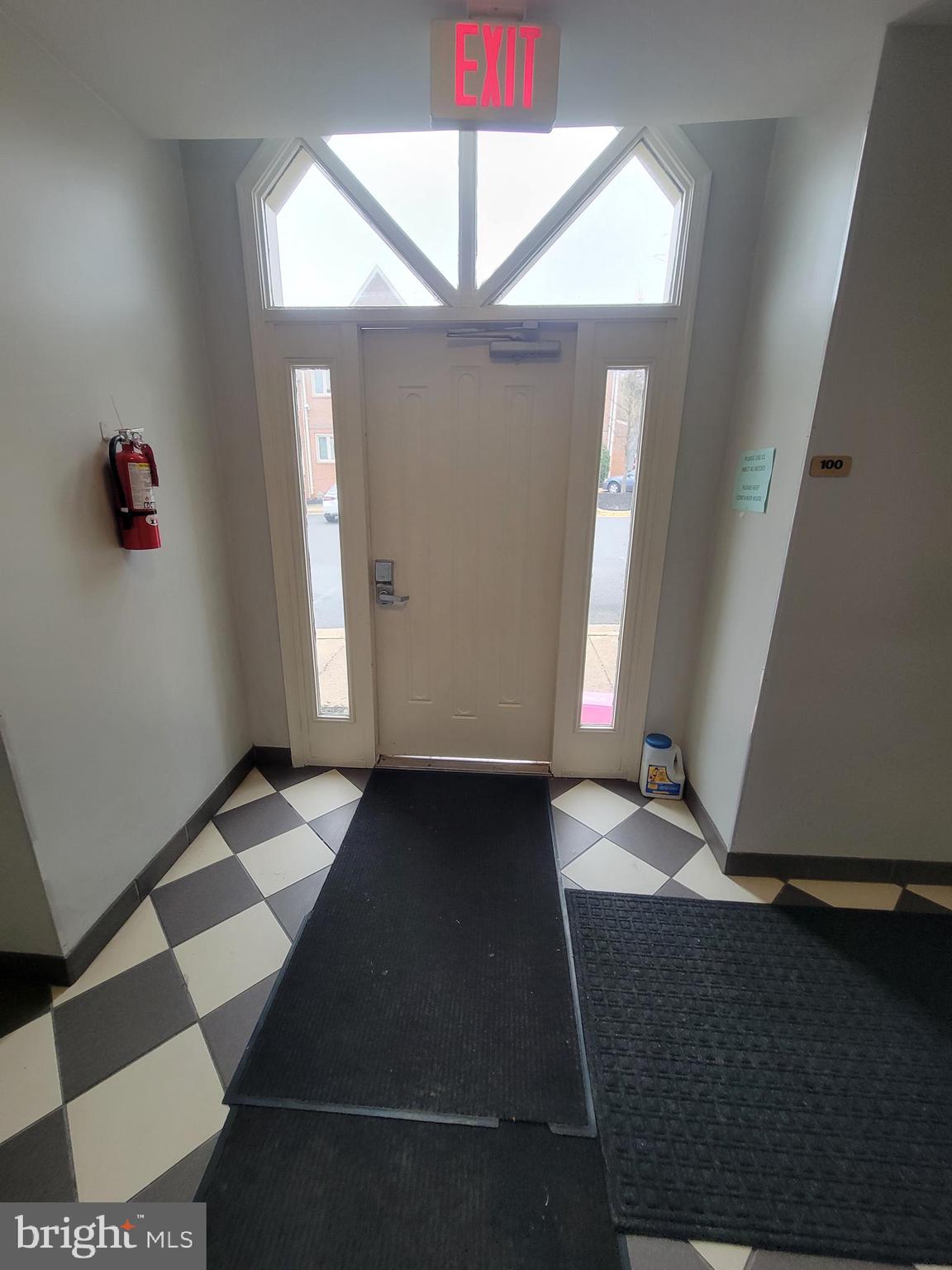 ROCK SPRING PROFESSIONAL CENTER - Commercial Sale
