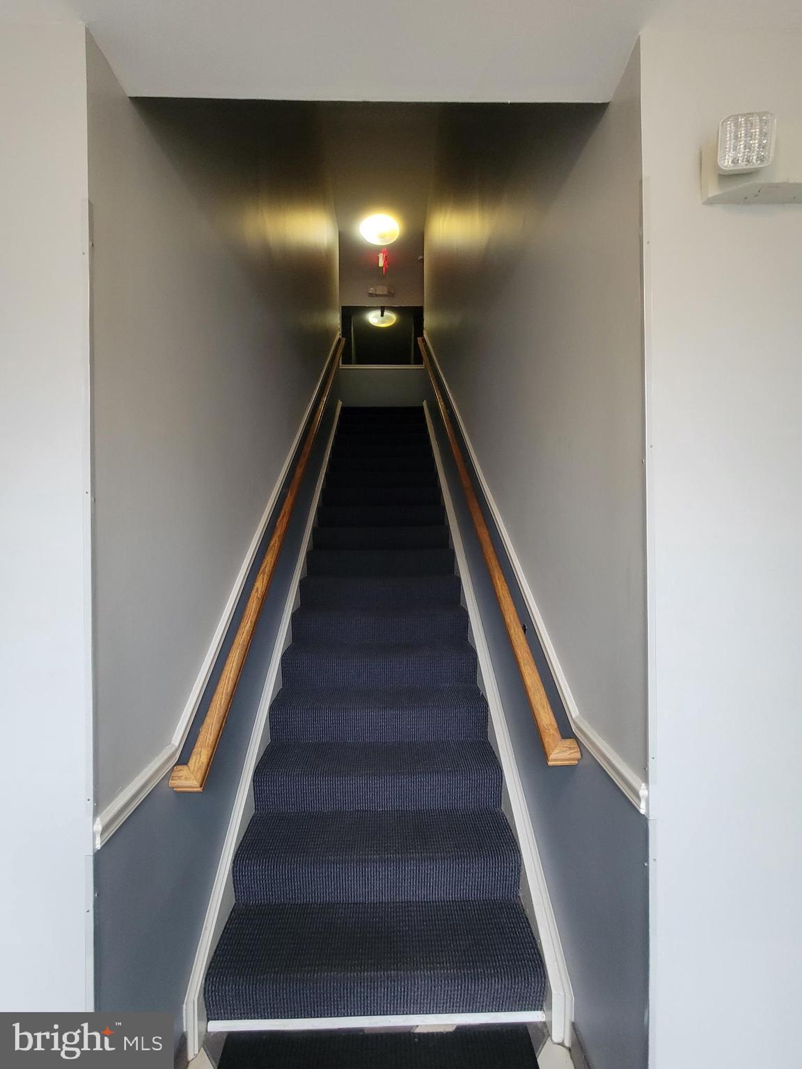 ROCK SPRING PROFESSIONAL CENTER - Commercial Sale
