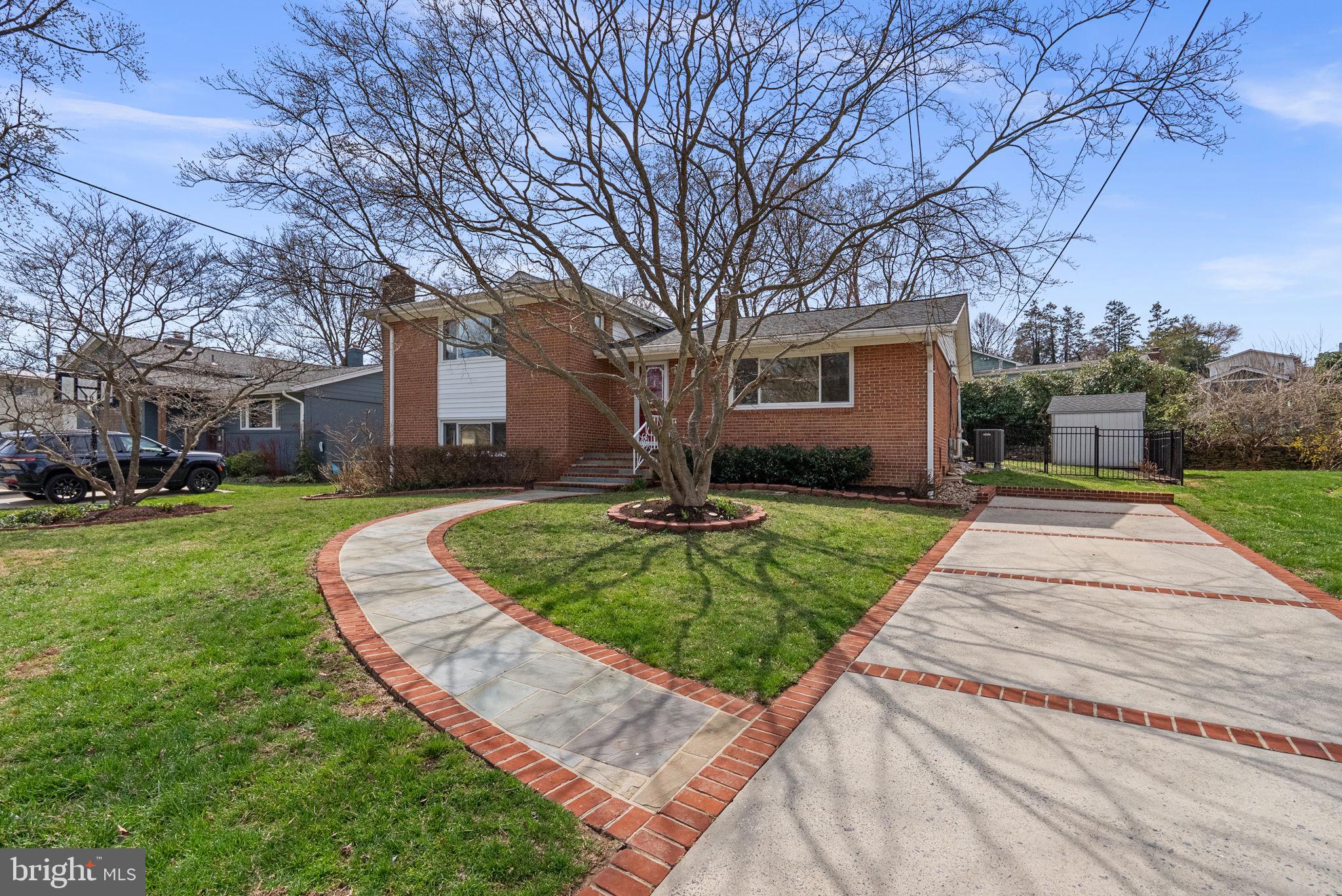 MAPLEWOOD ESTATES - Residential