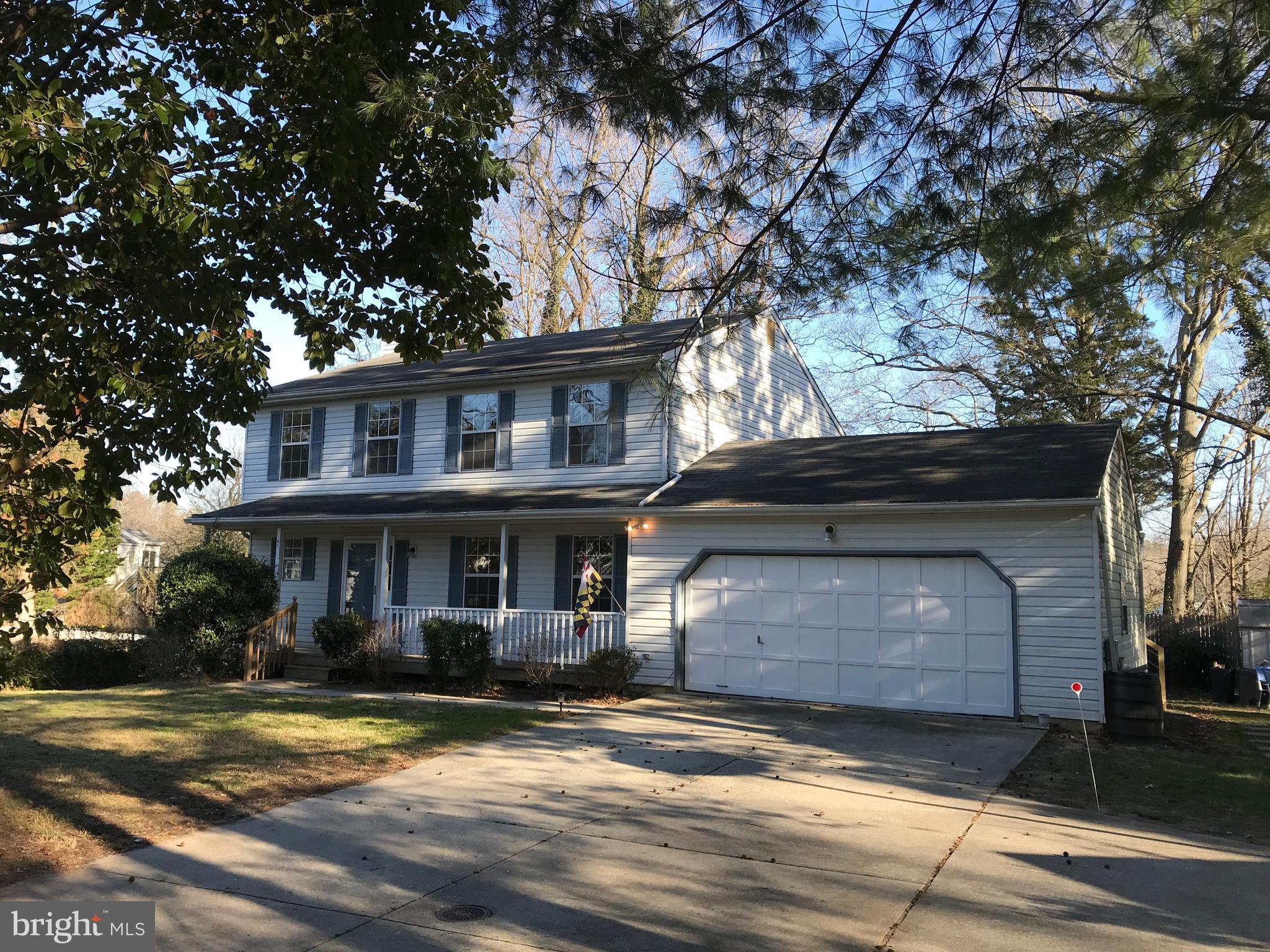 **FLAG LOT WATERFRONT PROPERTY WITH PRIVATE PIER ON QUIET COVE--OWNER HAS KEPT A SAILBOAT HERE IN THE PAST--GOOD WATER DEPTH**ELECTRIC AND WATER AT THE PIER AND A LIFT ALSO**WONDERFUL CENTER HALL COLONIAL STYLE 2 STORY HOME VERY WELL MAINTAINED**MULTIPLE DECKS GREAT FOR ENTERTAINING OR JUST ENJOYING PEACEFUL WATER VIEWS**CAN BE FURNISHED OR UNFURNISHED**TWO CAR GARAGE** NO SMOKING & PREFER NO PETS, WILL CONSIDER SMALL PETS CASE BY CASE THOUGH**
