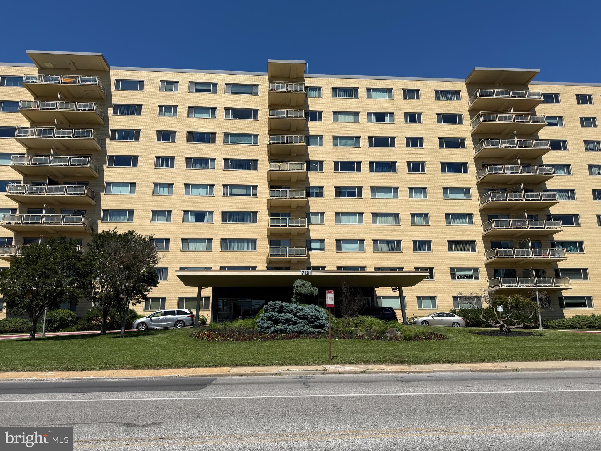 Speaking of "all inclusive", how about this massive condo right on Park Heights Avenue, just south of the beltway where all of your utilities are included in the condo fee? You heard that correctly, Pay one fee, and everything is covered. Heat, electric, A/C, water, everything. And on top of that, these rooms are enormous, I’ve never seen a condo at this price this spacious. Walk-in closets, a sizable kitchen, a massive living room and dining room, large bedrooms and even a rear facing balcony. You won’t hear that traffic out front from the backside of this lovely building plus there’s plenty of parking for you and your family. Easy living, and extremely convenient to the county, The Beltway or downtown. And like that old appliance and stereo guy once said; “ We're the cheapest guy in town”. Come schedule a showing today, this one’s move-in ready!! Buyer to determine build date, condo fees and frequency and amenities/inclusions, parking, rules and restrictions. All data estimated.