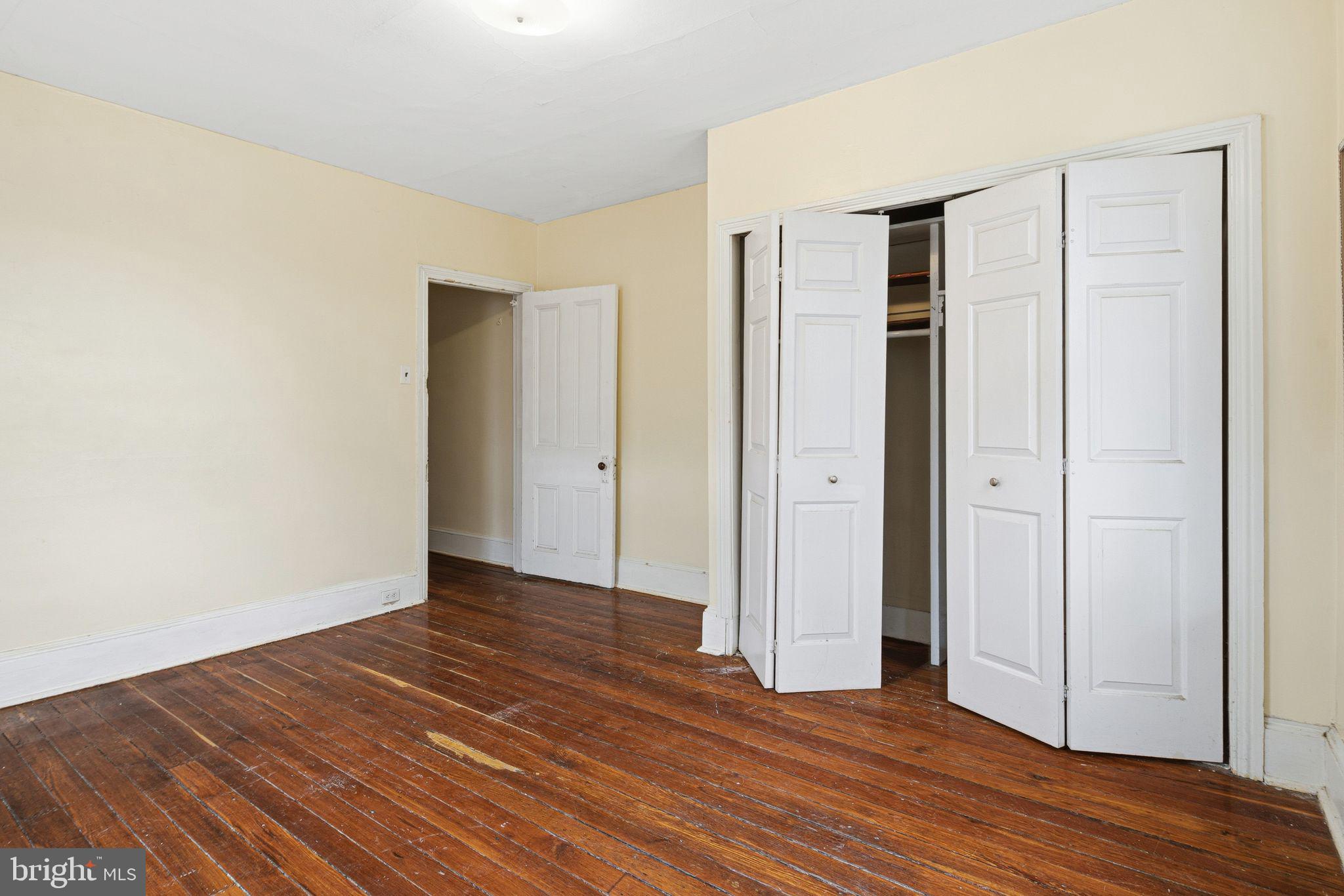 FAIRMOUNT - Residential Income