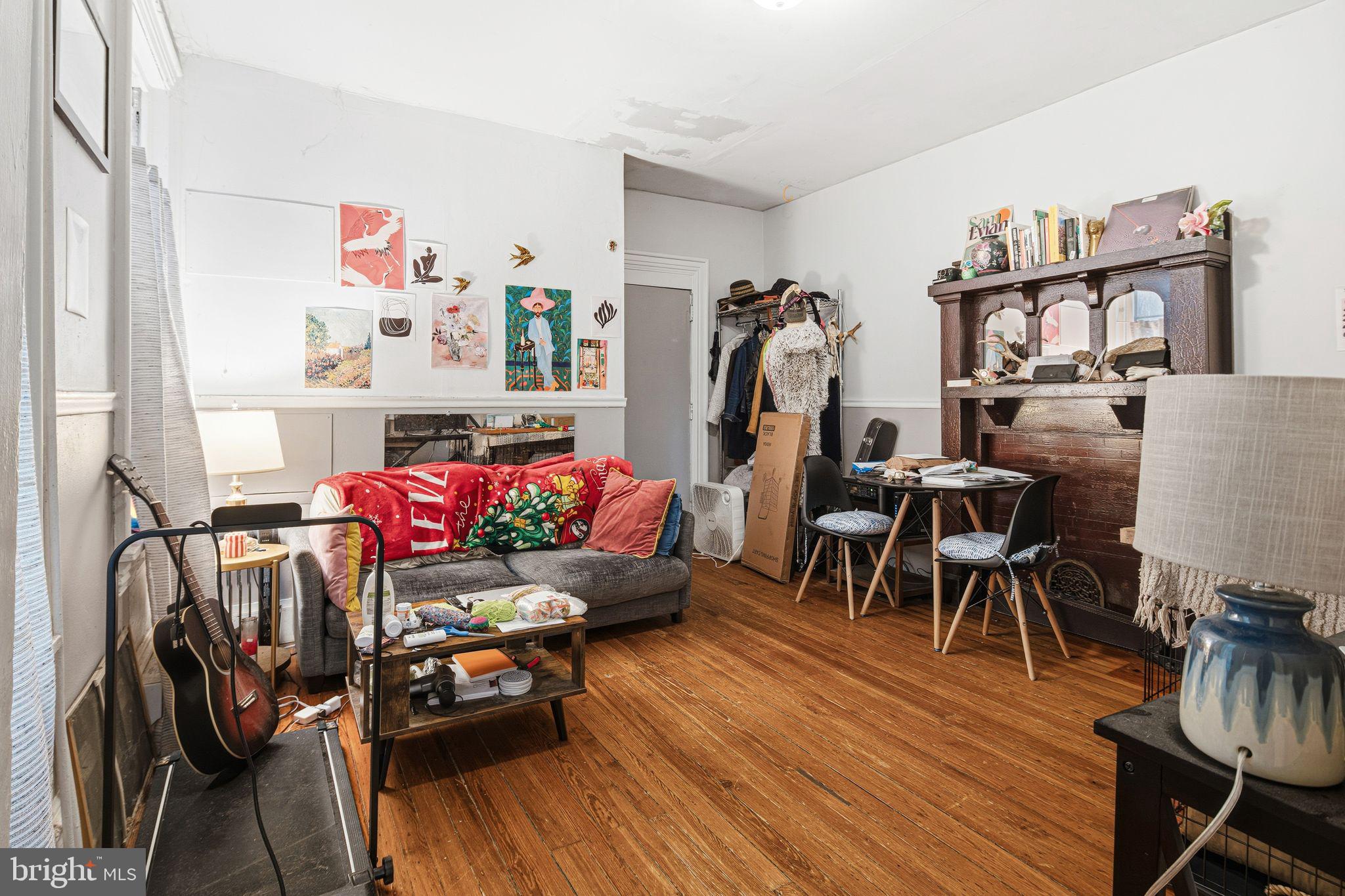 FAIRMOUNT - Residential Income
