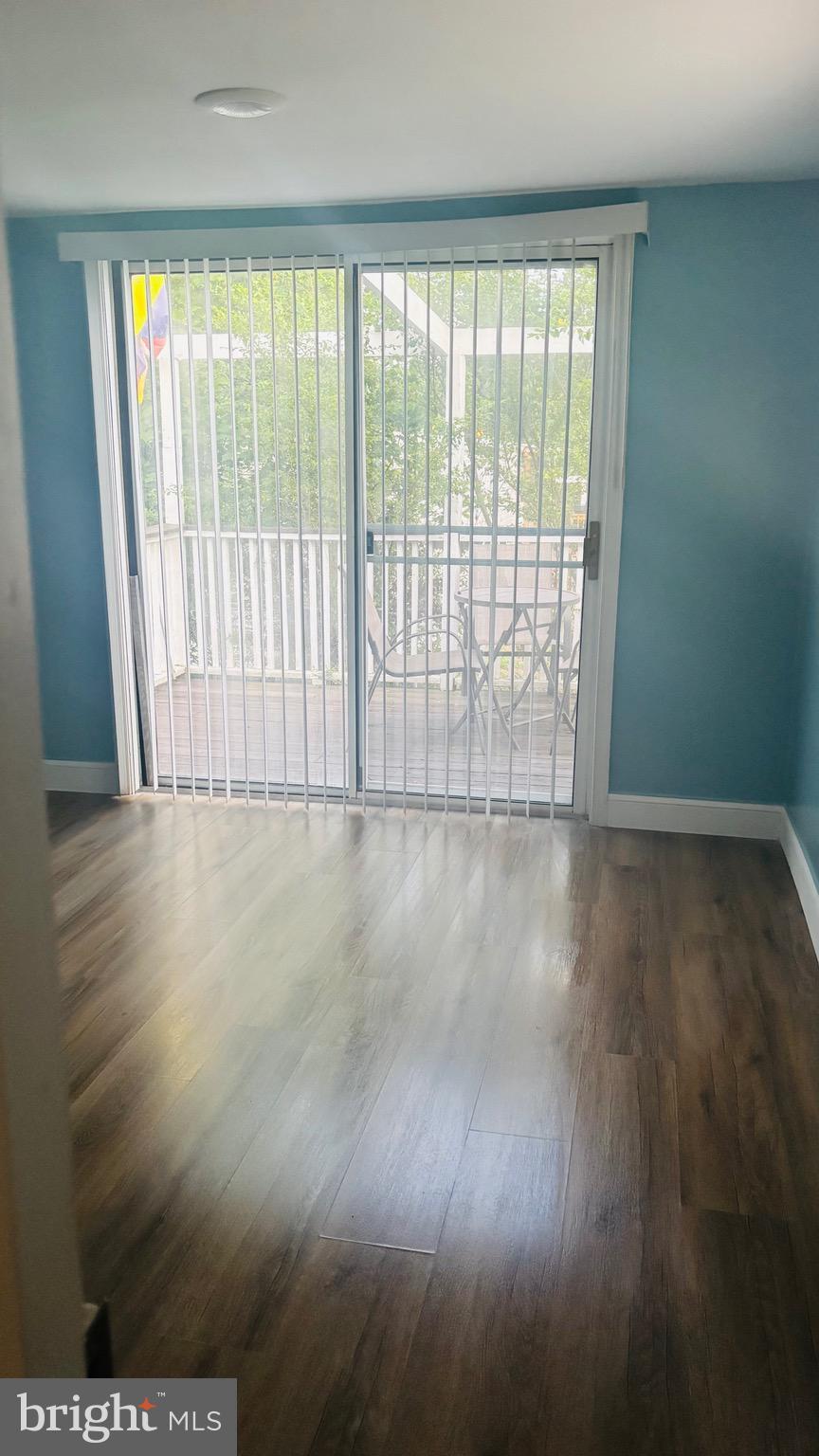 LYONS CREEK MOBILE ESTATES - Residential
