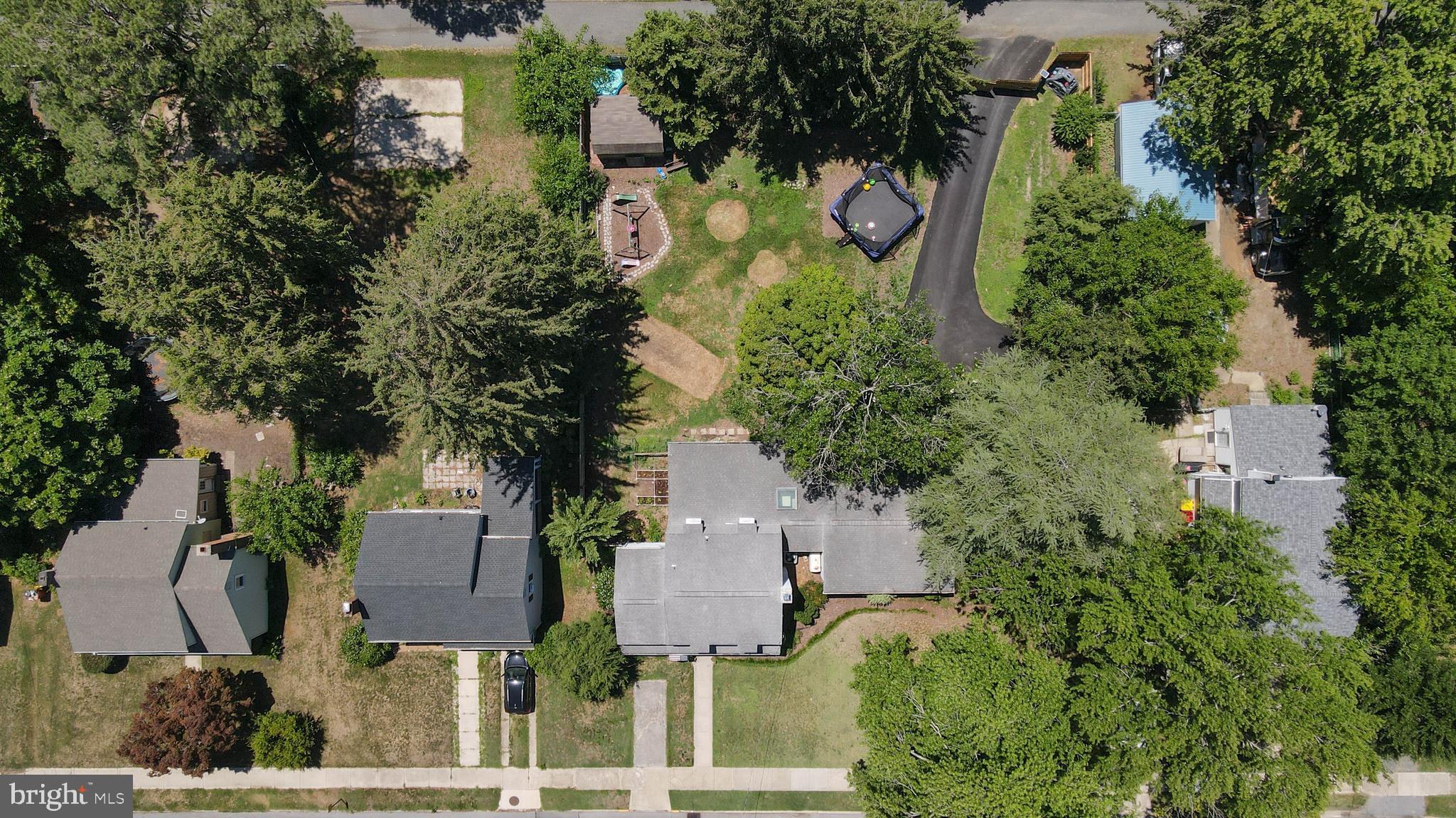 SEAFORD MANOR - Residential