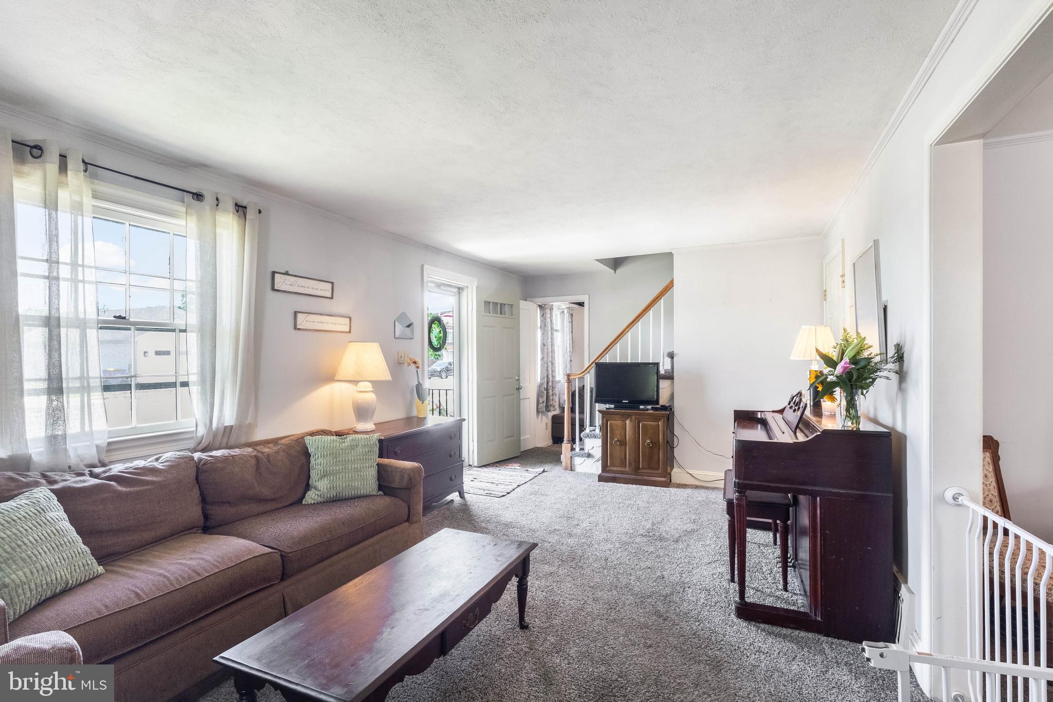 SEAFORD MANOR - Residential