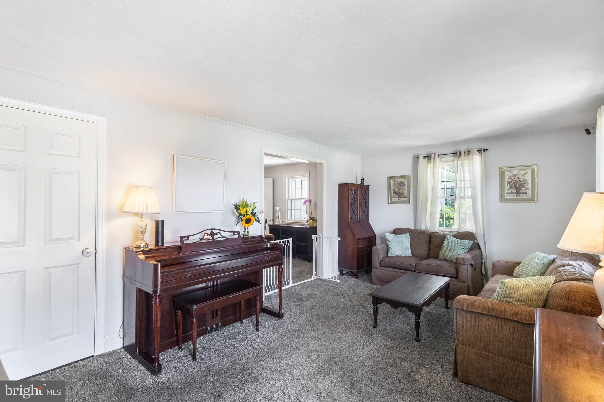 SEAFORD MANOR - Residential