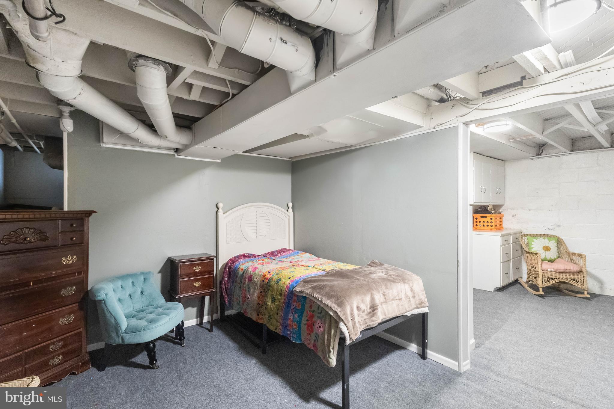 SEAFORD MANOR - Residential