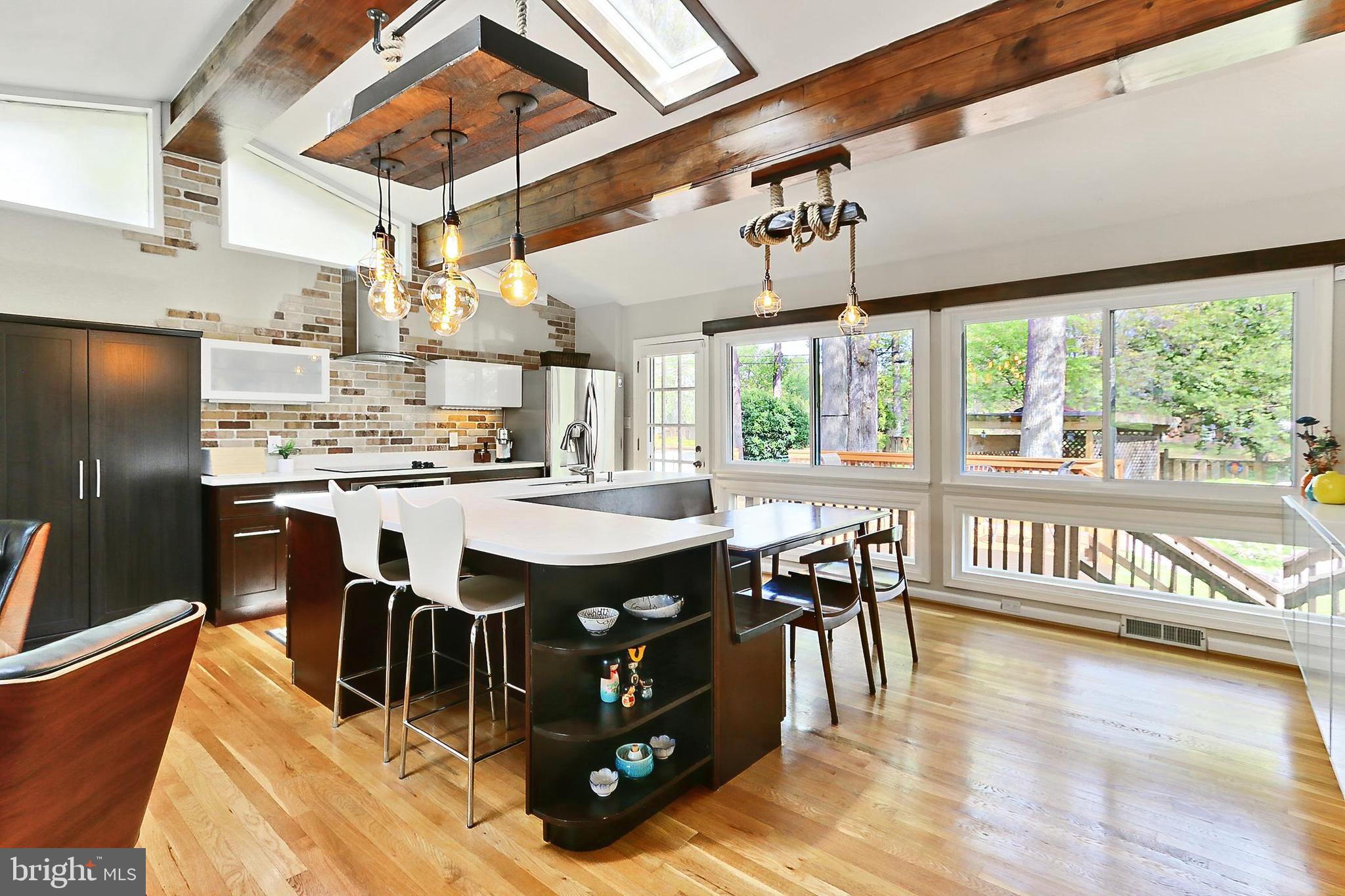 WESTVIEW HILLS - Residential