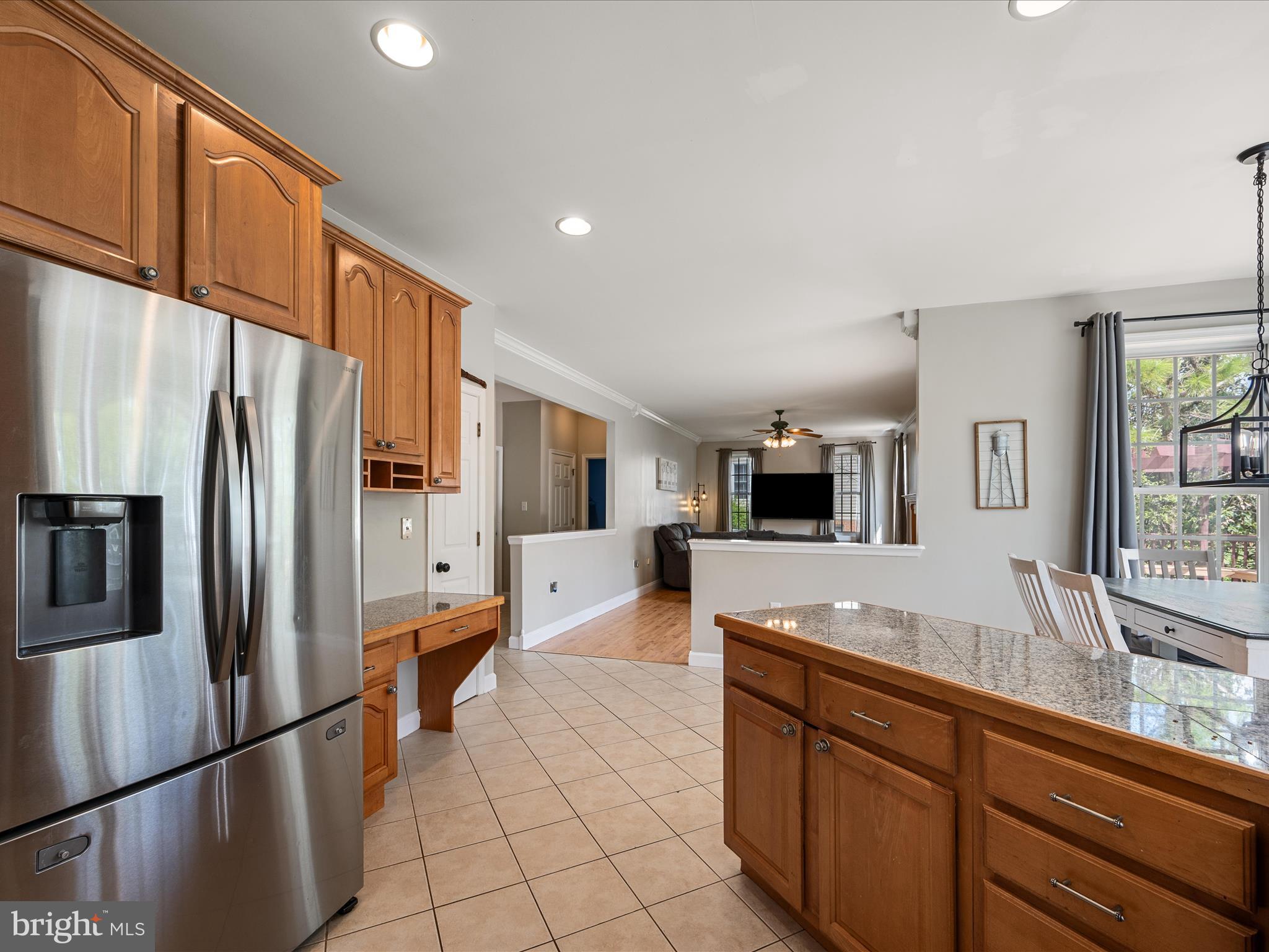 LOCUST HILL - Residential