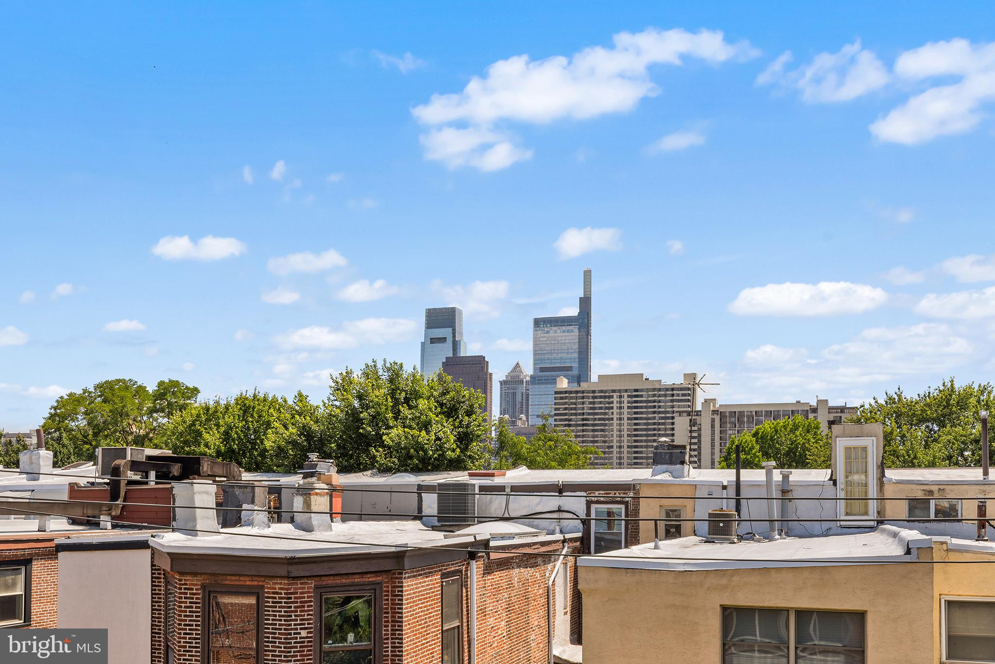 FAIRMOUNT - Residential