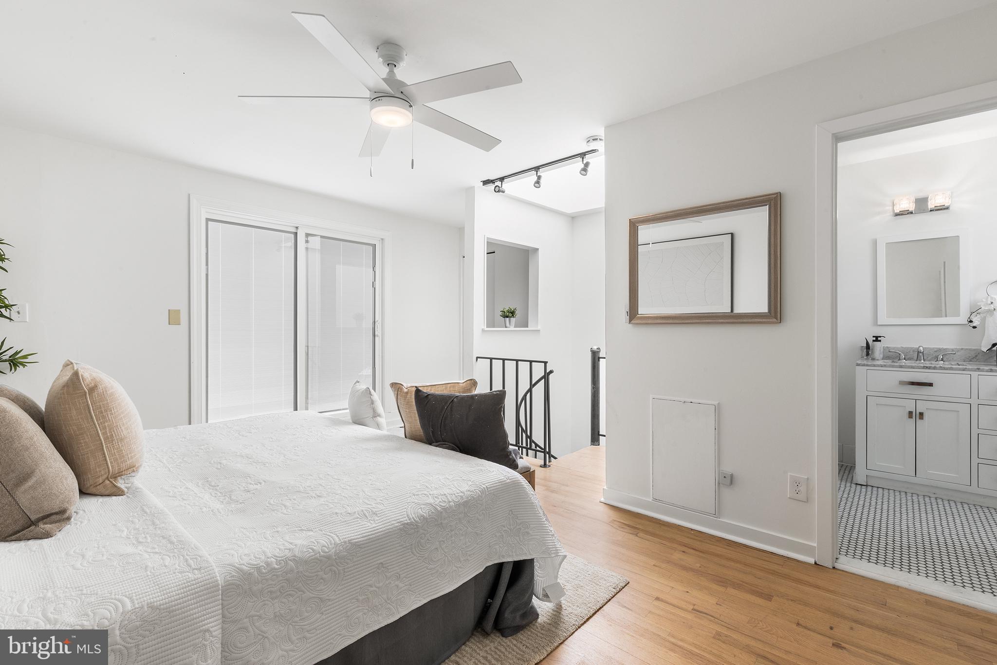 FAIRMOUNT - Residential