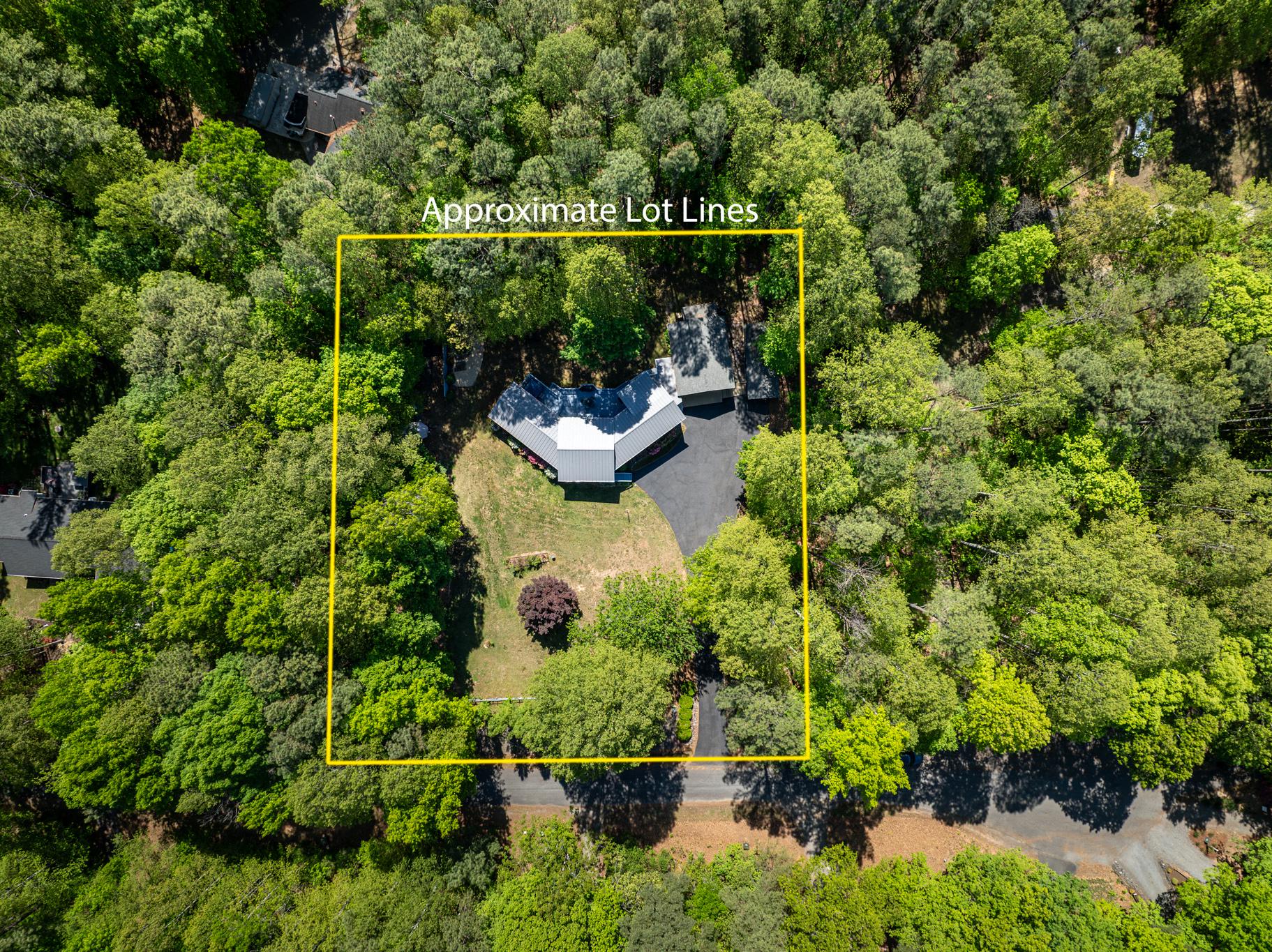 ROCKLAND CREEK ESTATES - Residential