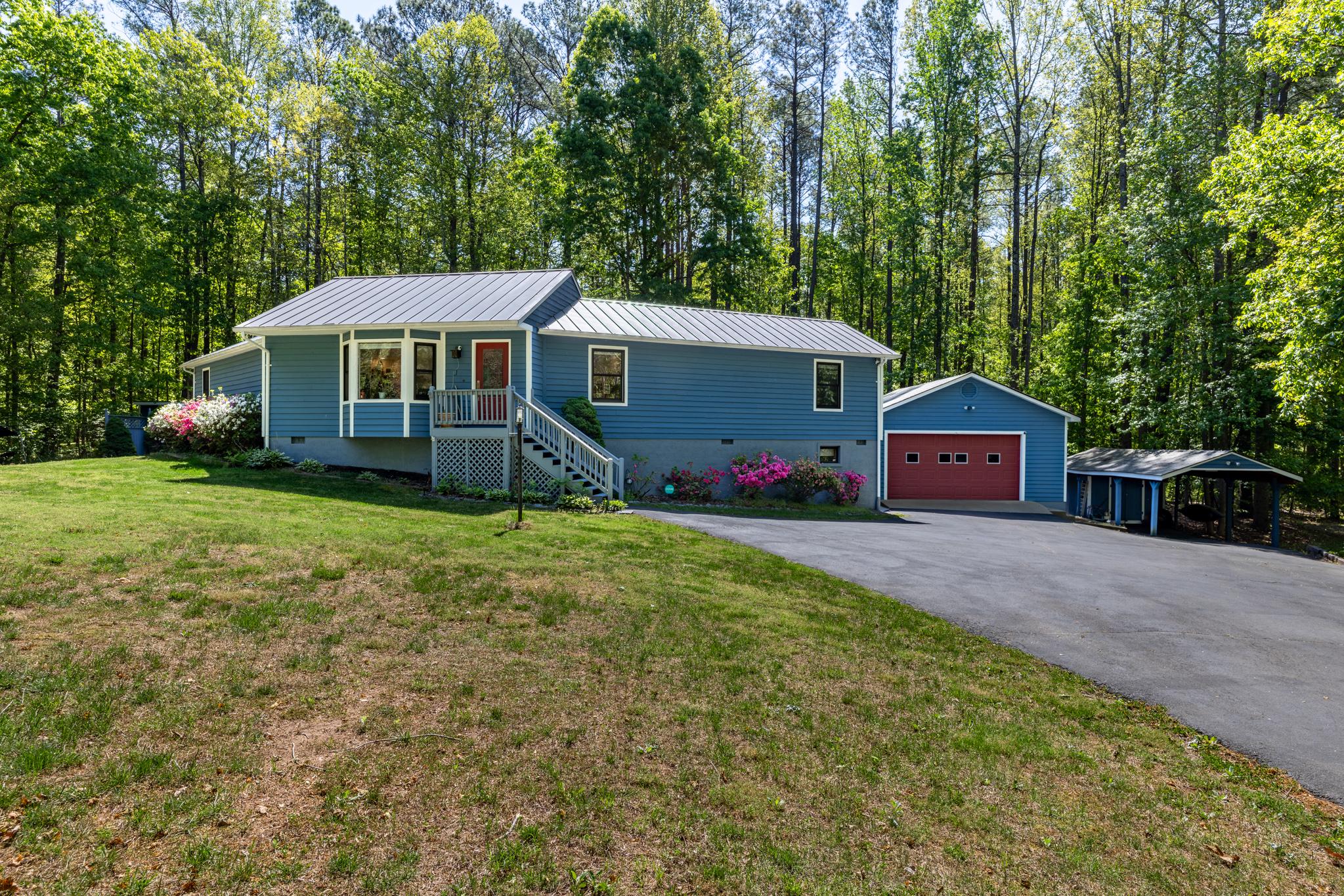 ROCKLAND CREEK ESTATES - Residential