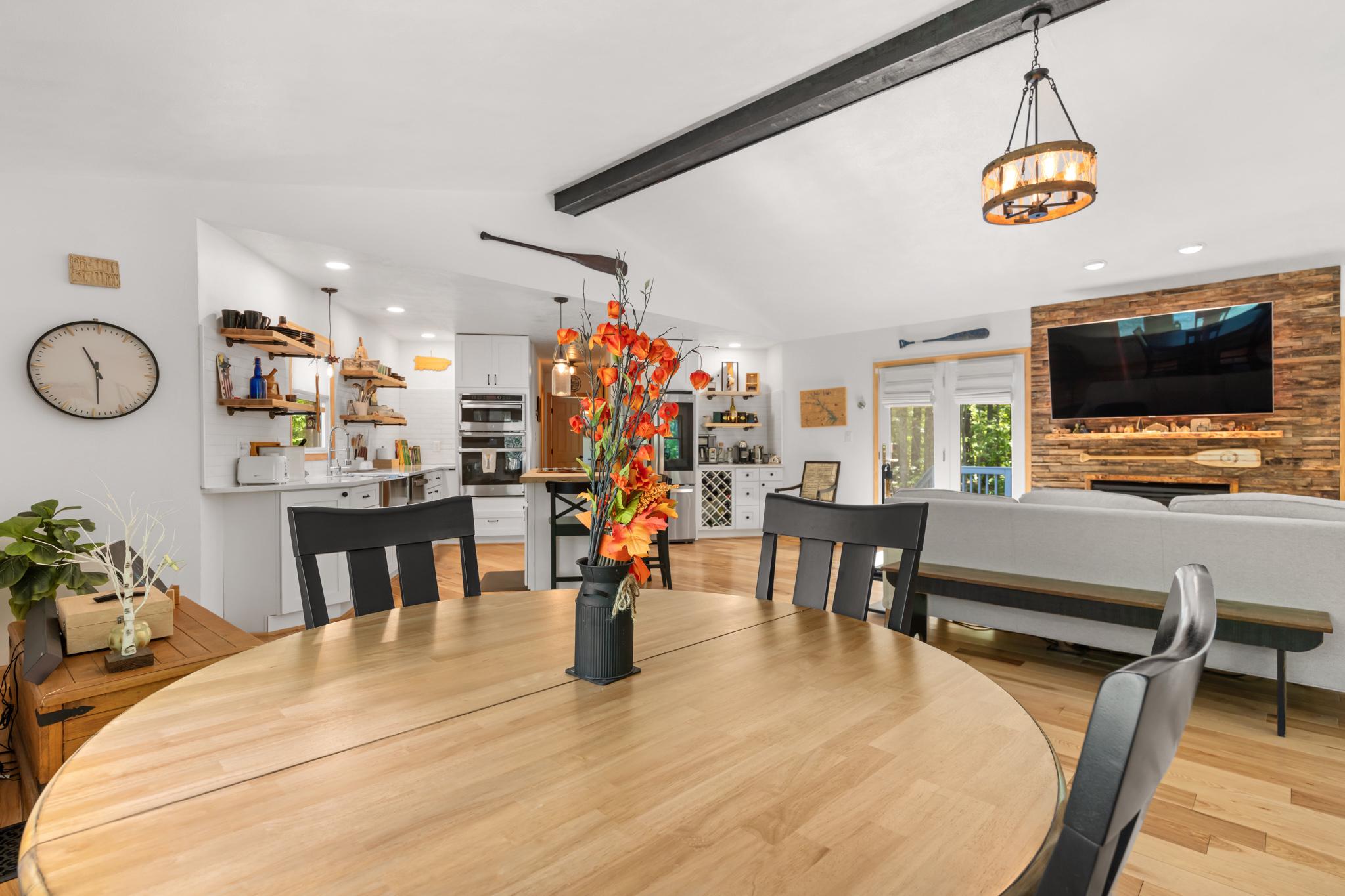 ROCKLAND CREEK ESTATES - Residential