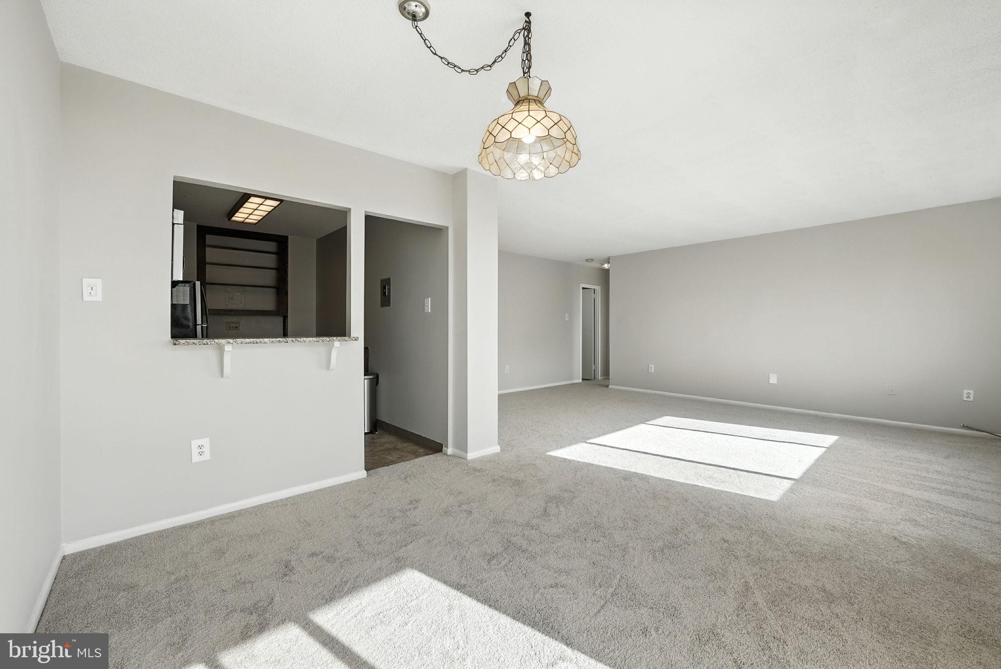 HUNTING CREEK CLUB CONDOMINIUMS - Residential