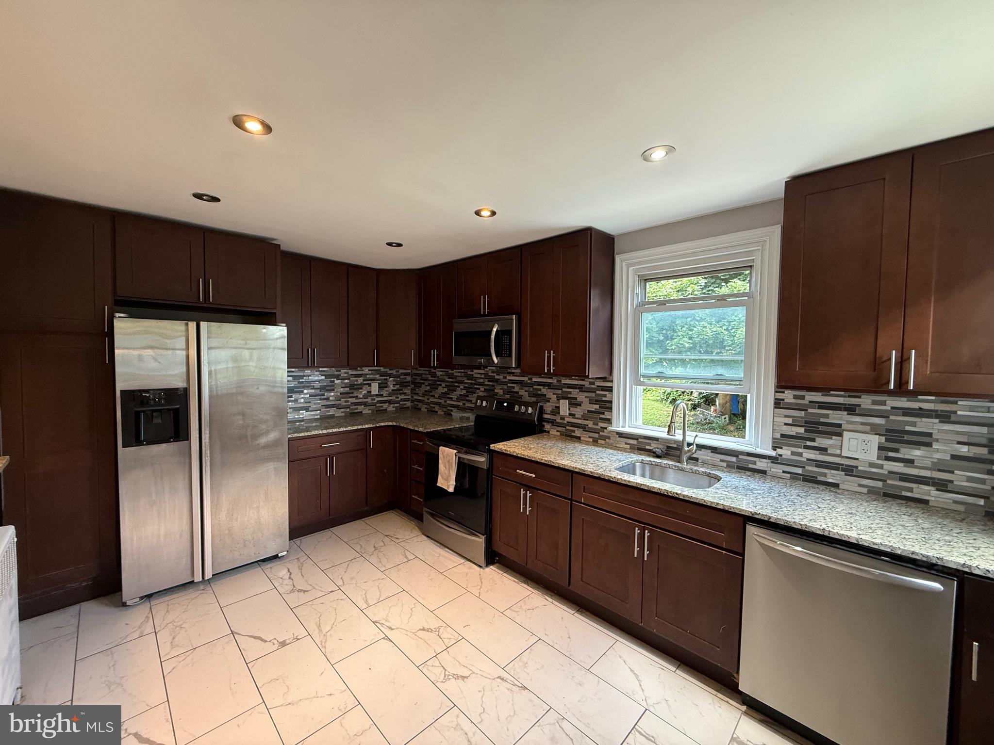 BALA CYNWYD - Residential