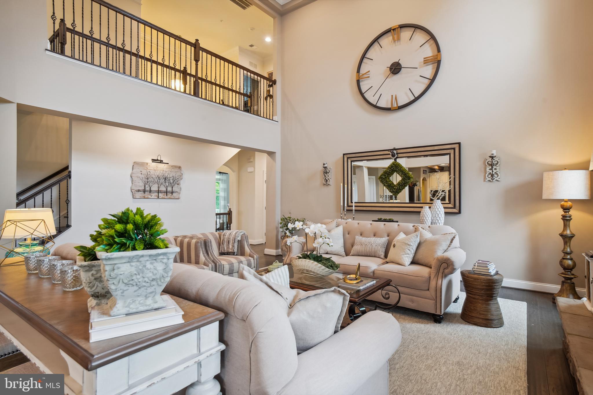 CHELSEA KNOLLS - Residential