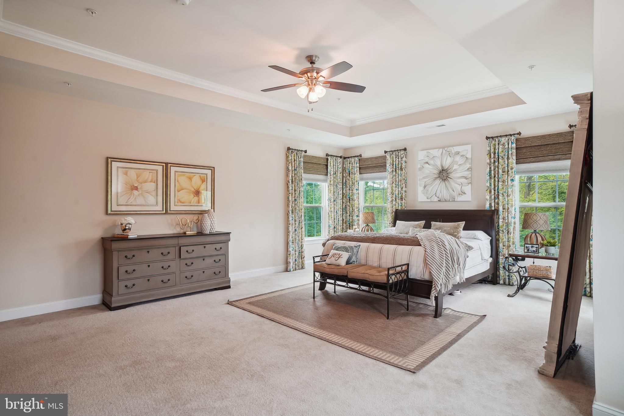 CHELSEA KNOLLS - Residential
