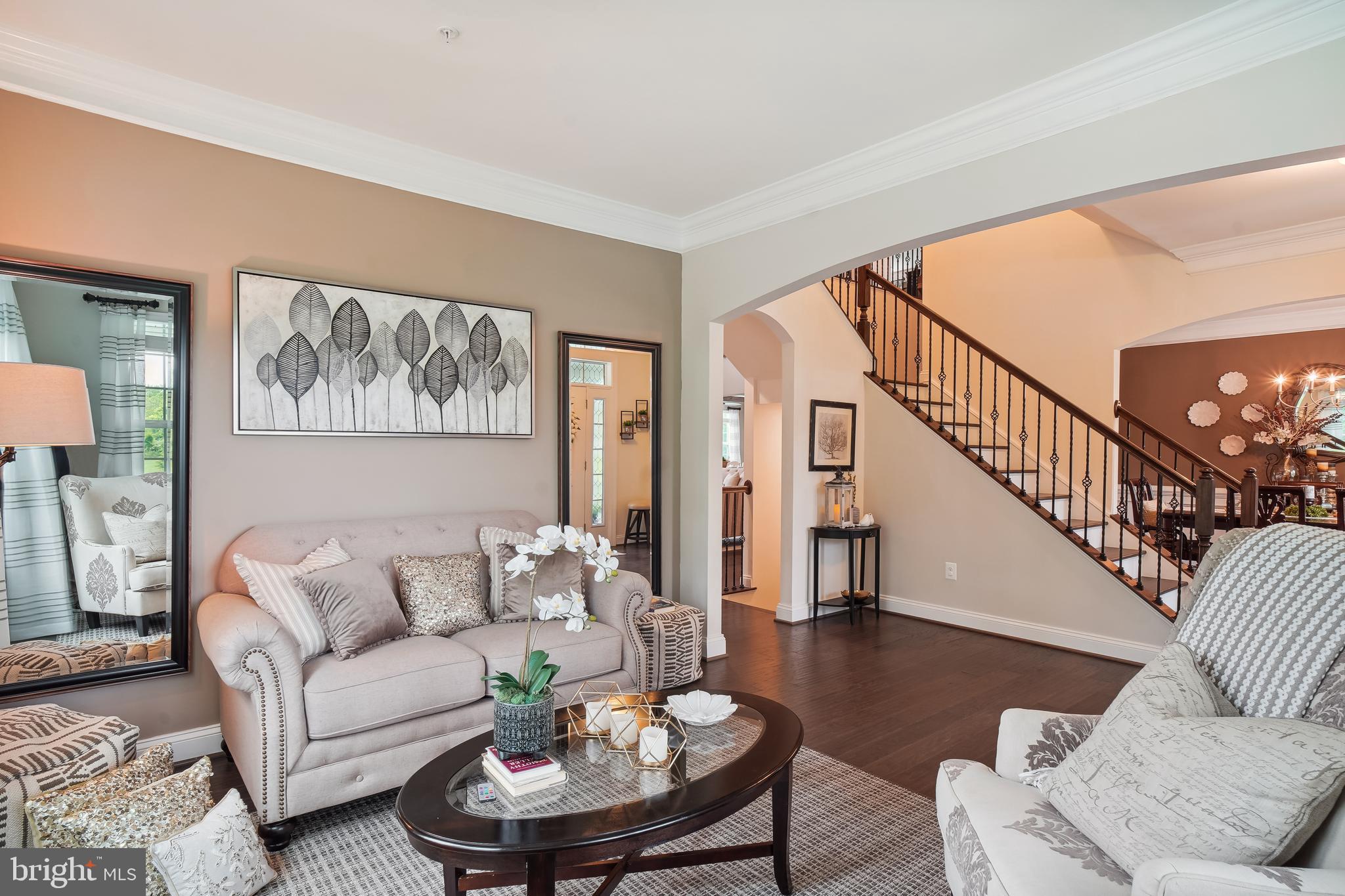 CHELSEA KNOLLS - Residential