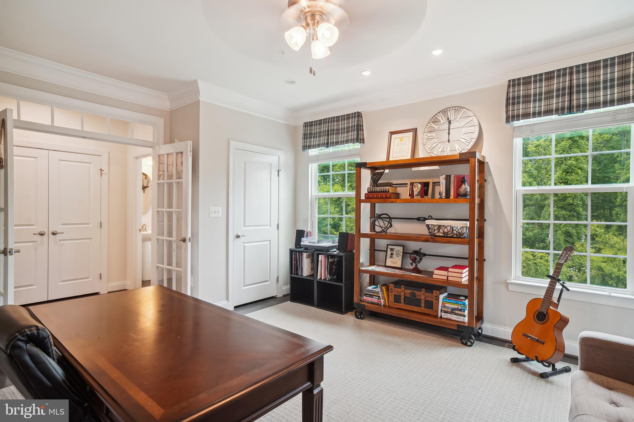 CHELSEA KNOLLS - Residential