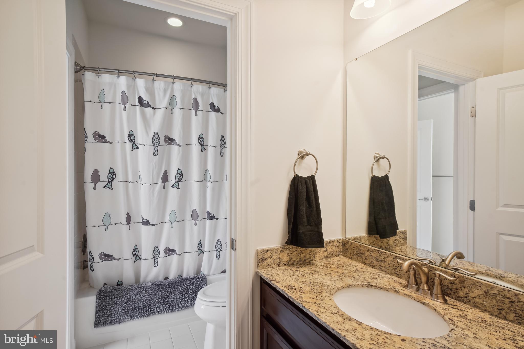 CHELSEA KNOLLS - Residential