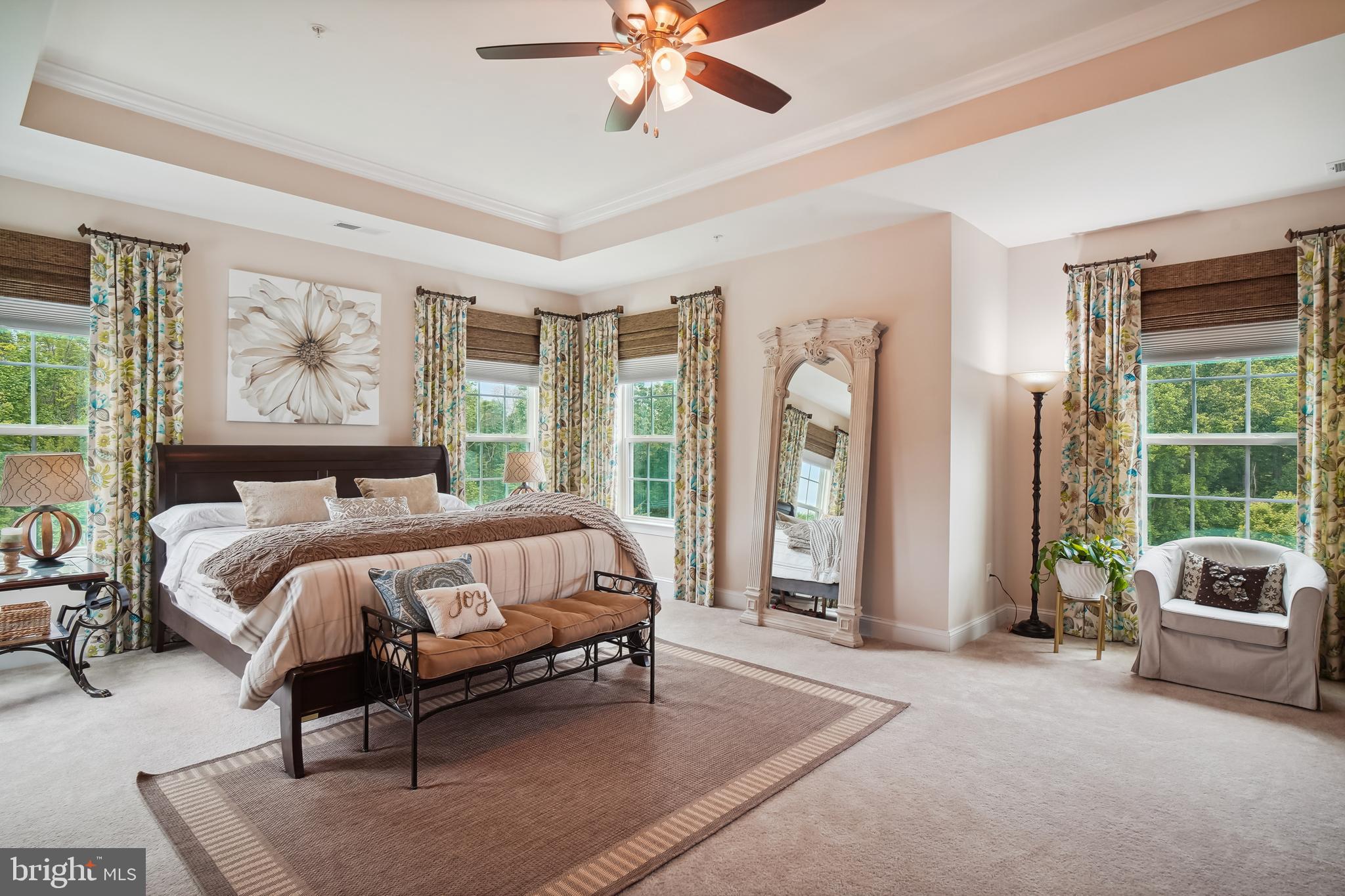 CHELSEA KNOLLS - Residential
