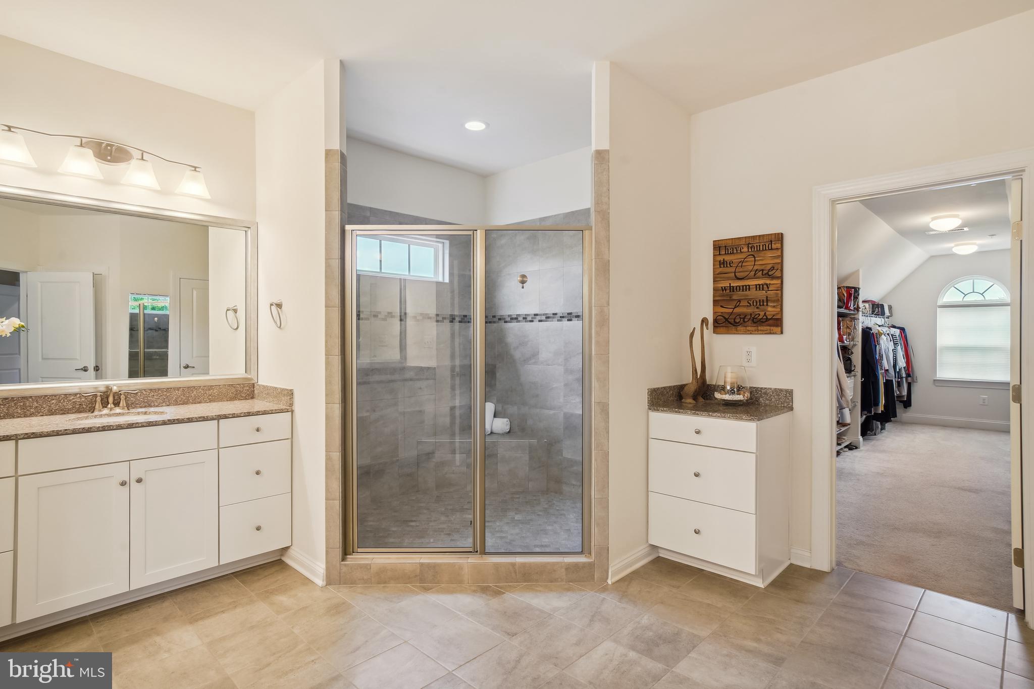 CHELSEA KNOLLS - Residential