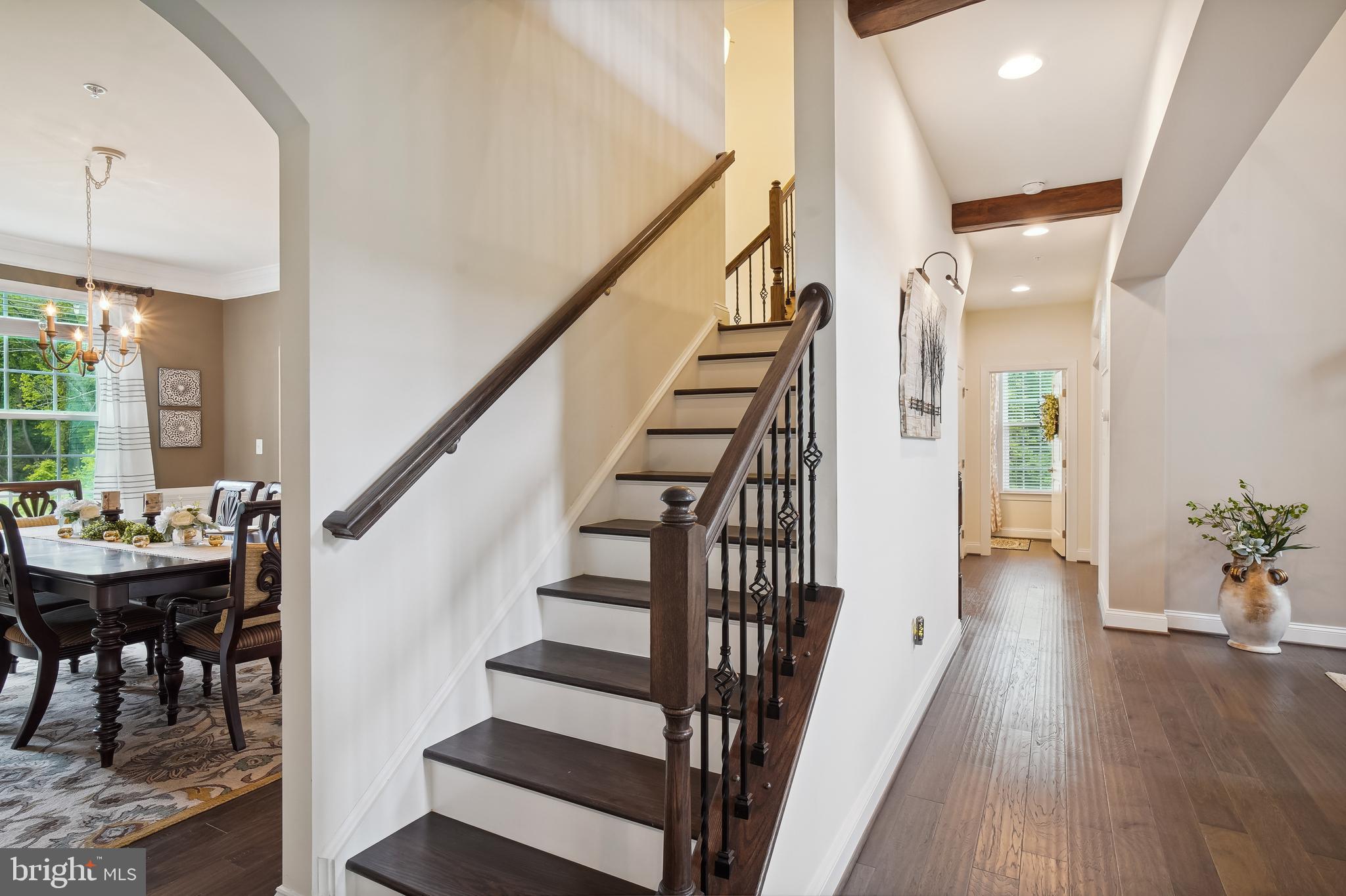 CHELSEA KNOLLS - Residential