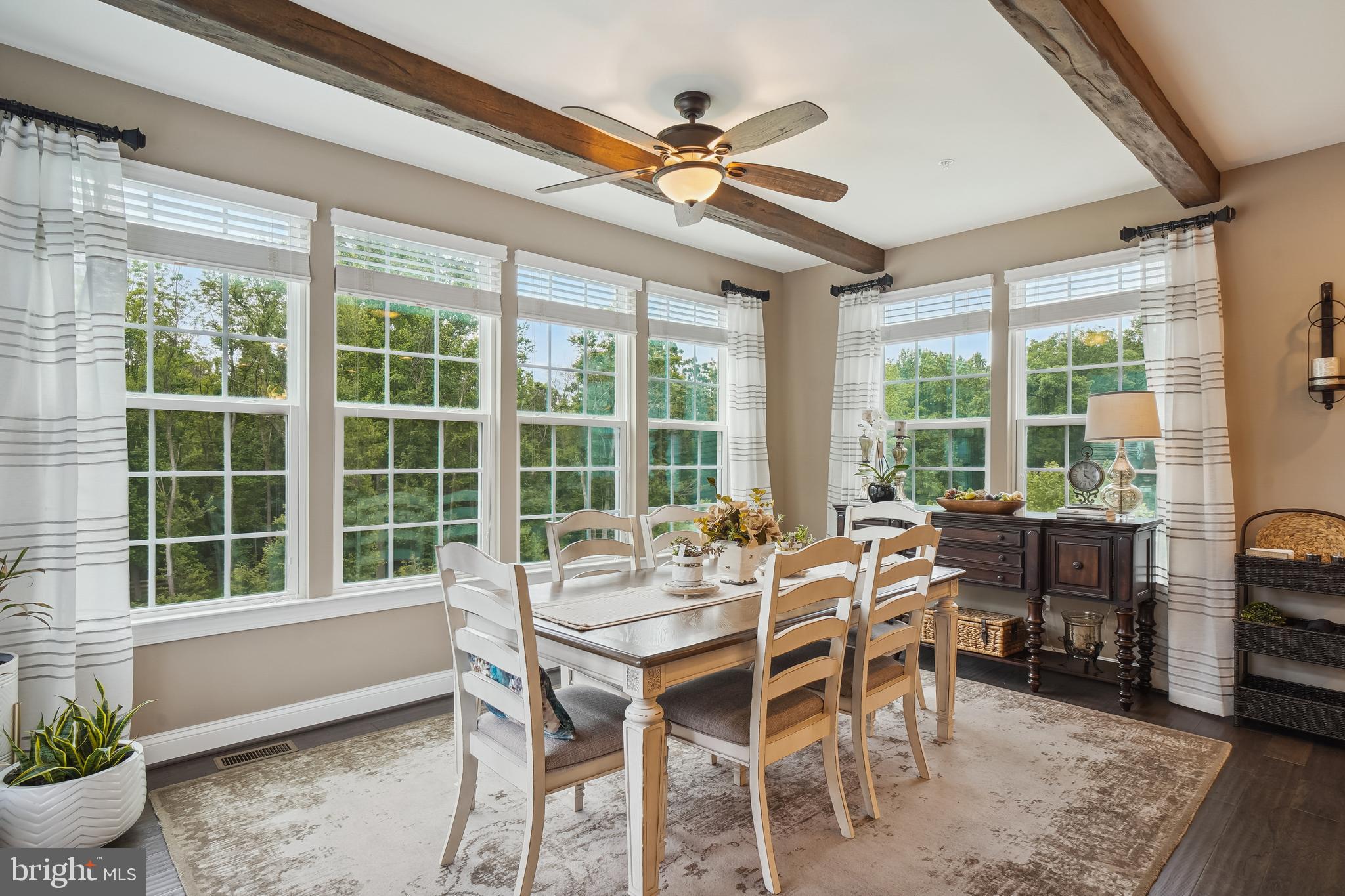 CHELSEA KNOLLS - Residential