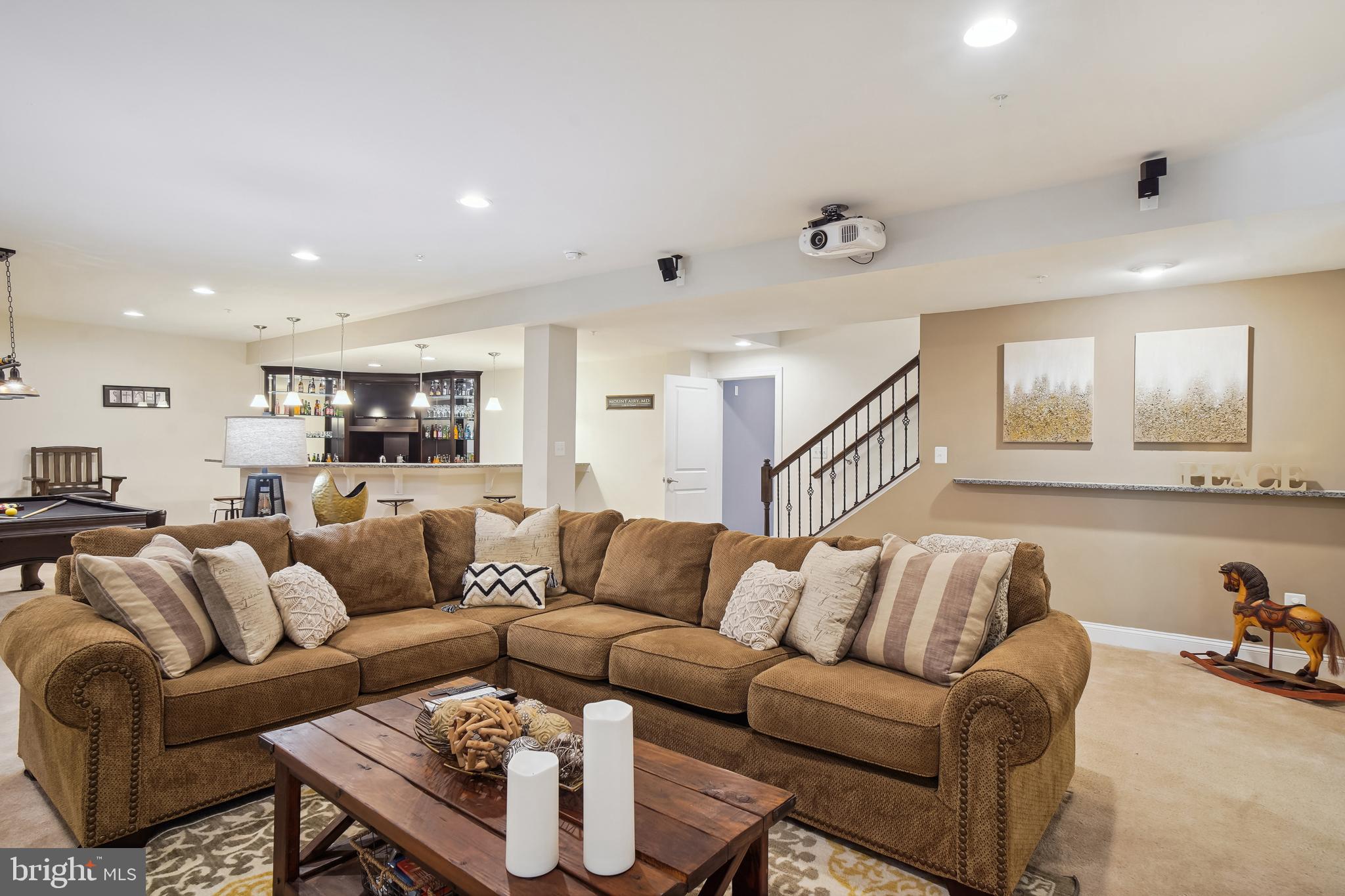 CHELSEA KNOLLS - Residential