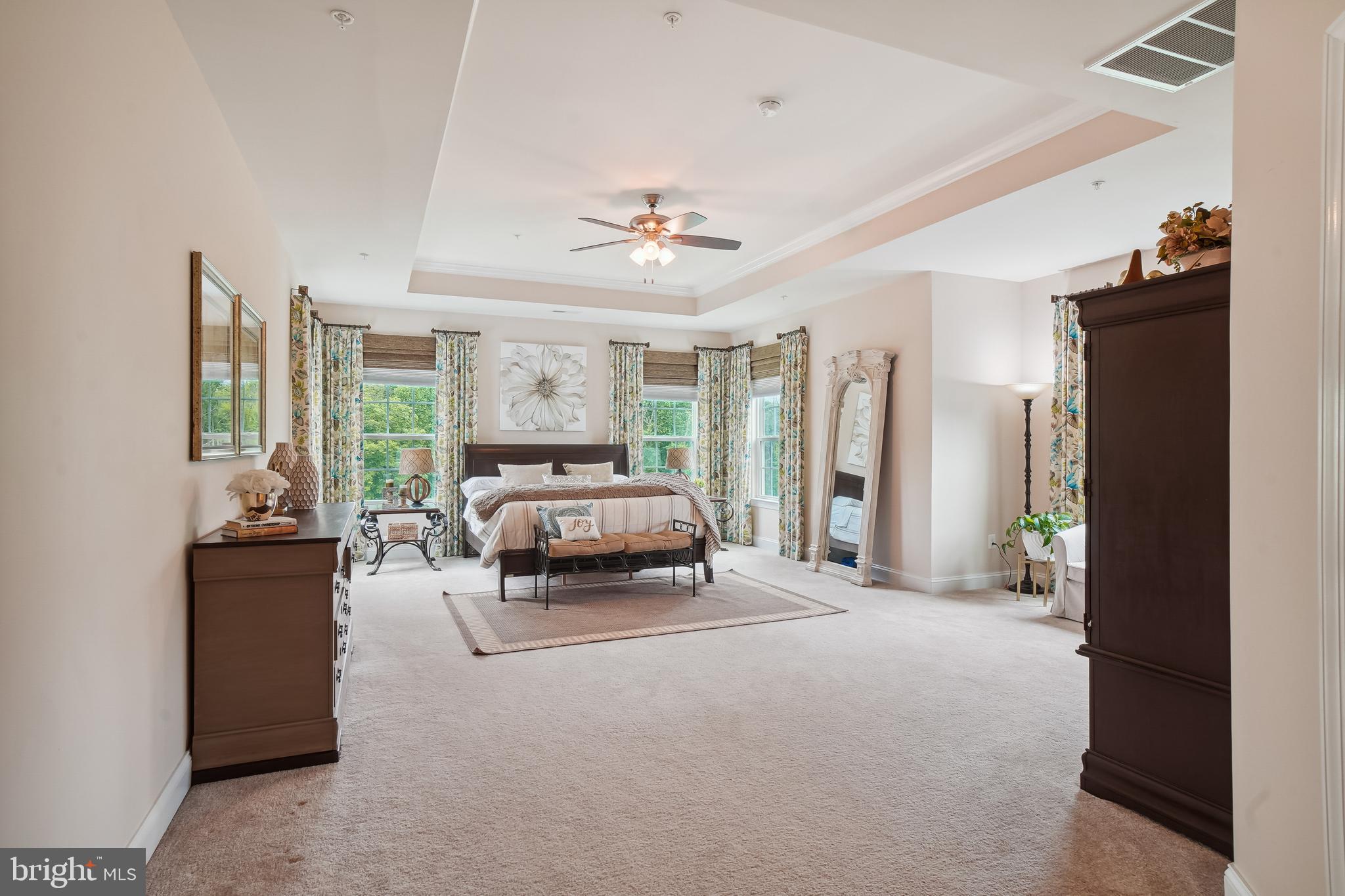 CHELSEA KNOLLS - Residential