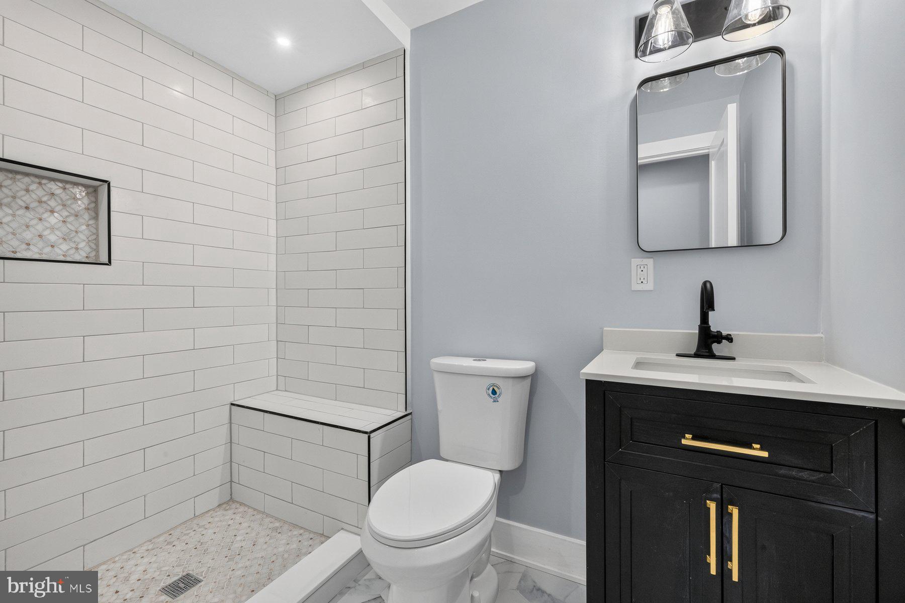 FOXHALL - Residential